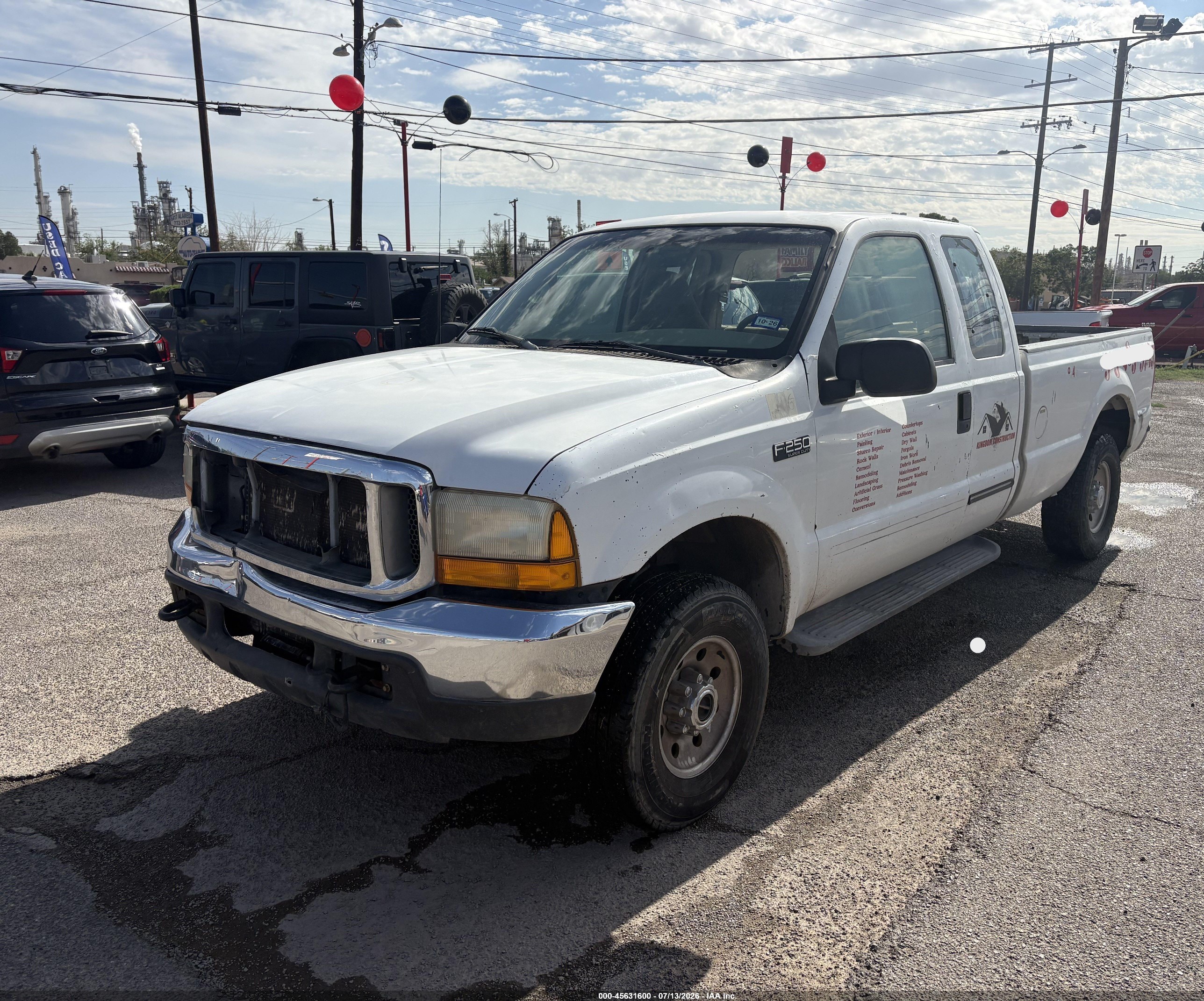 2000 Ford F-250   White vin: 1FTNX21F7YEC35414