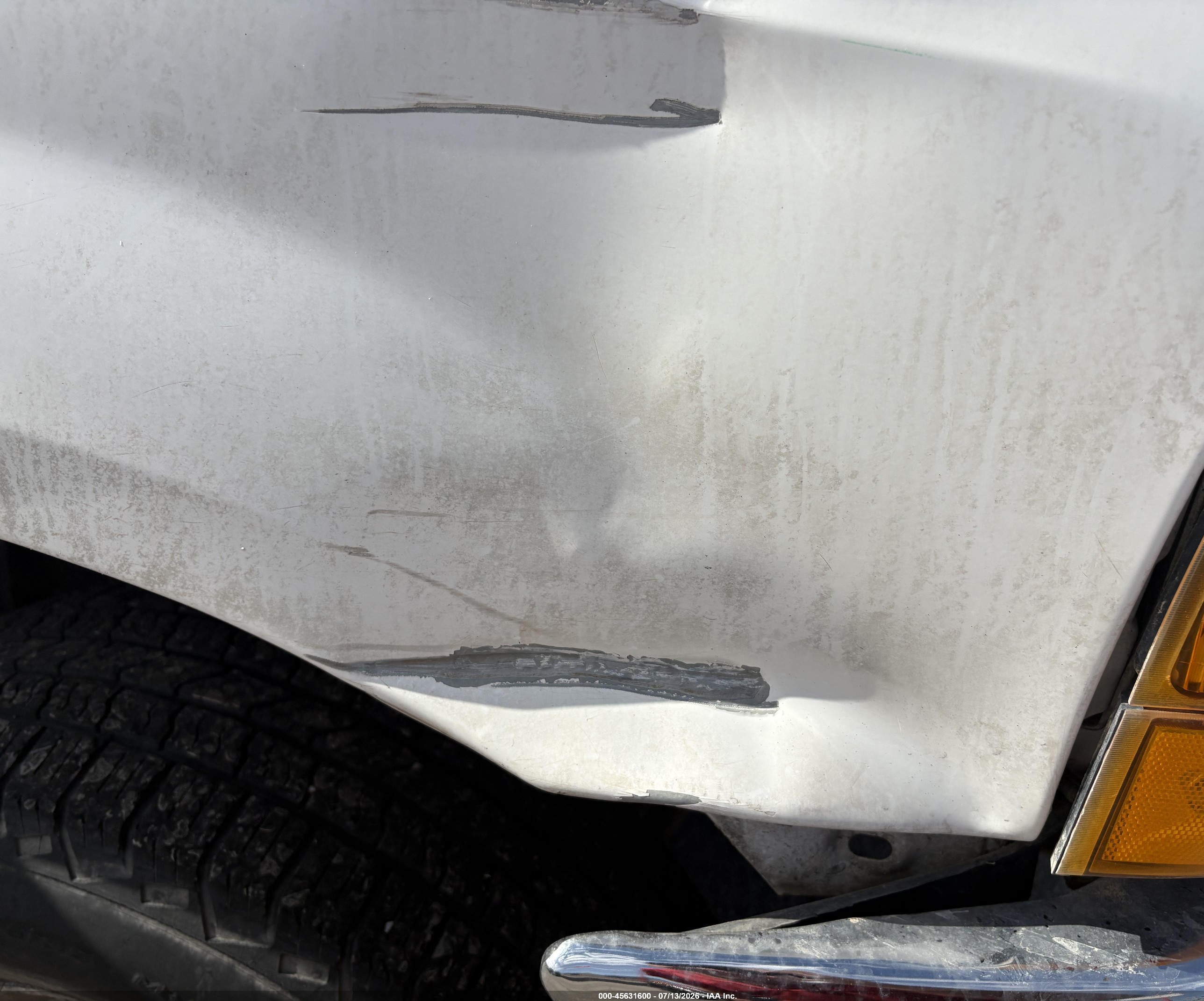 2000 Ford F-250   White vin: 1FTNX21F7YEC35414