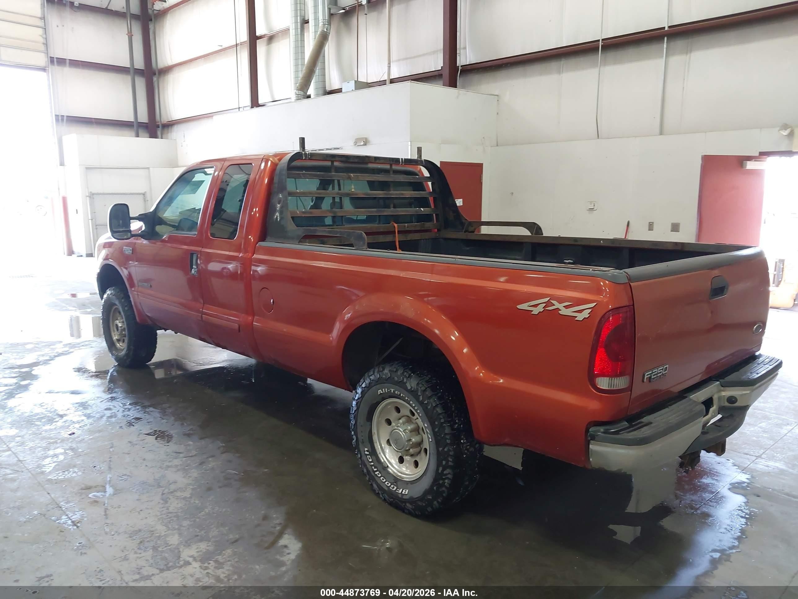 2001 Ford F-250 Lariat/xl/xlt Red vin: 1FTNX21F81EA70804