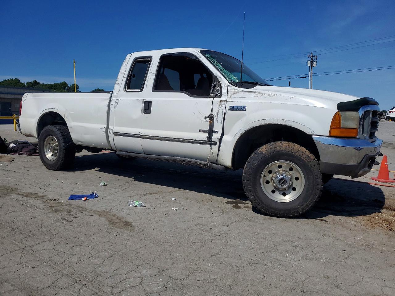 1999 Ford F250 Super Duty White vin: 1FTNX21F9XED79593