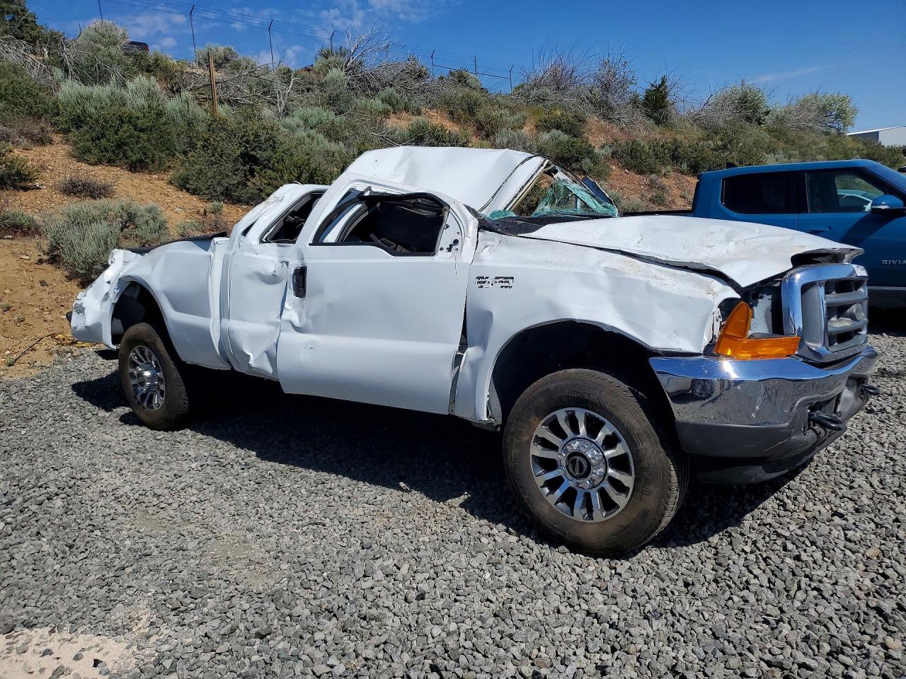 2001 Ford F250 Super Duty White vin: 1FTNX21FX1EB22479