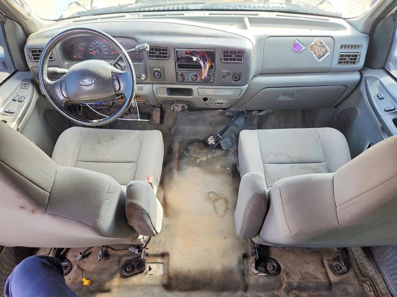 2003 Ford F250 Super Duty White vin: 1FTNX21L03EC19666