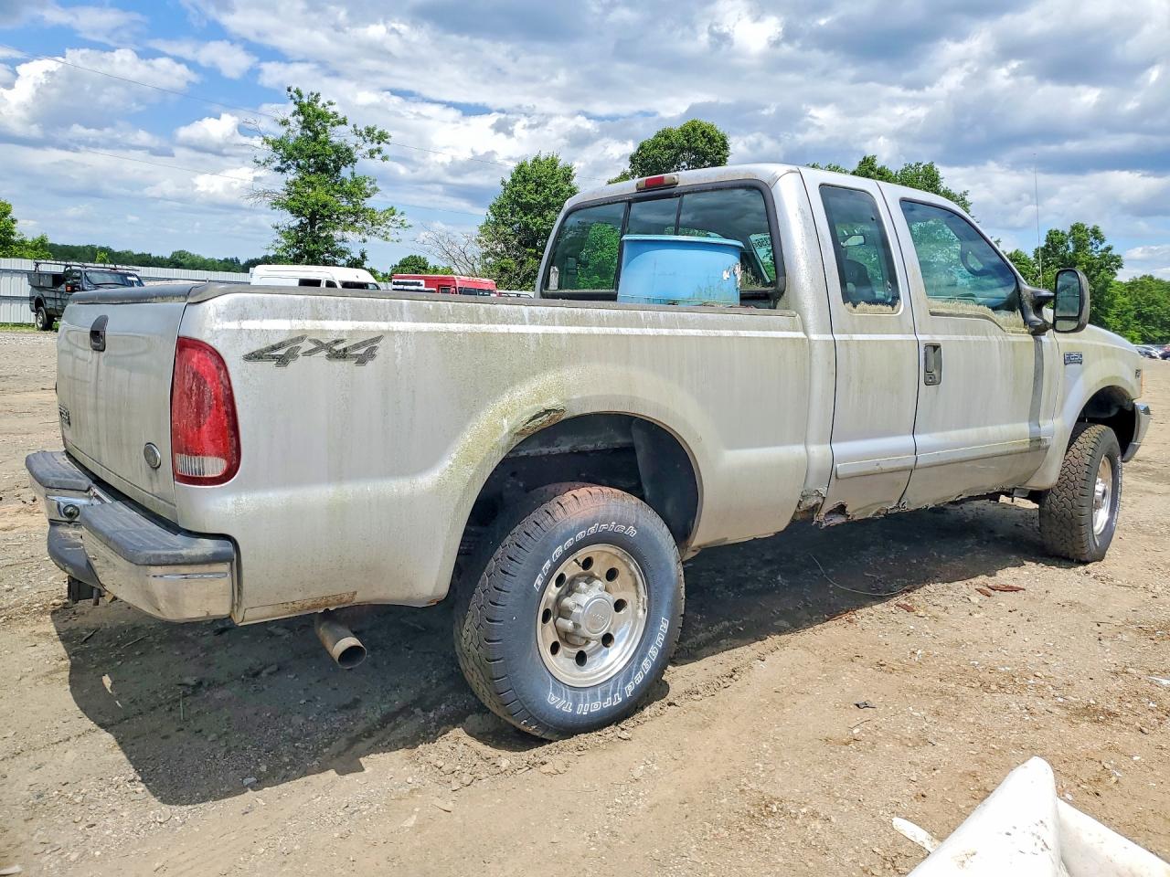 2001 Ford F250 Super Duty Silver vin: 1FTNX21L21EC80434