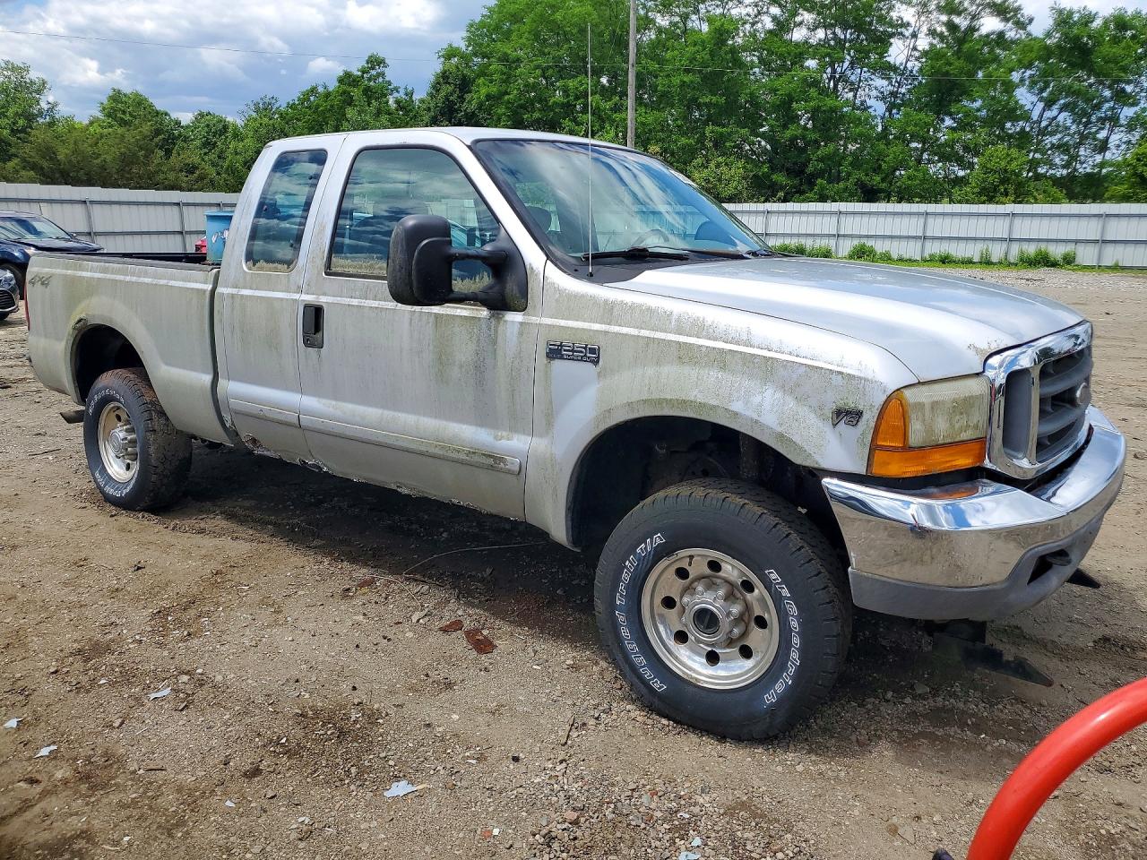 2001 Ford F250 Super Duty Silver vin: 1FTNX21L21EC80434