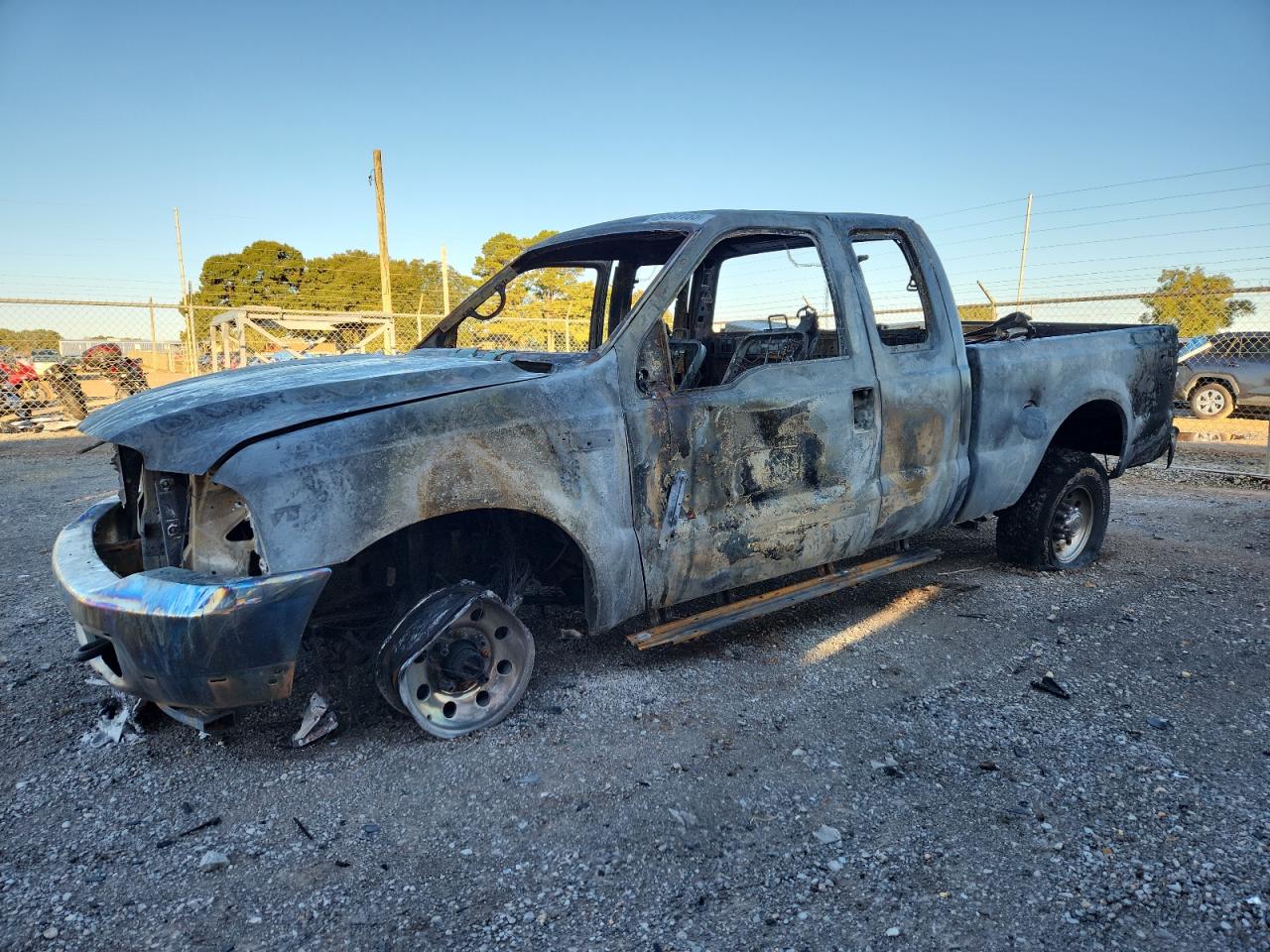 2001 Ford F250 Super Duty White vin: 1FTNX21L31EC74514