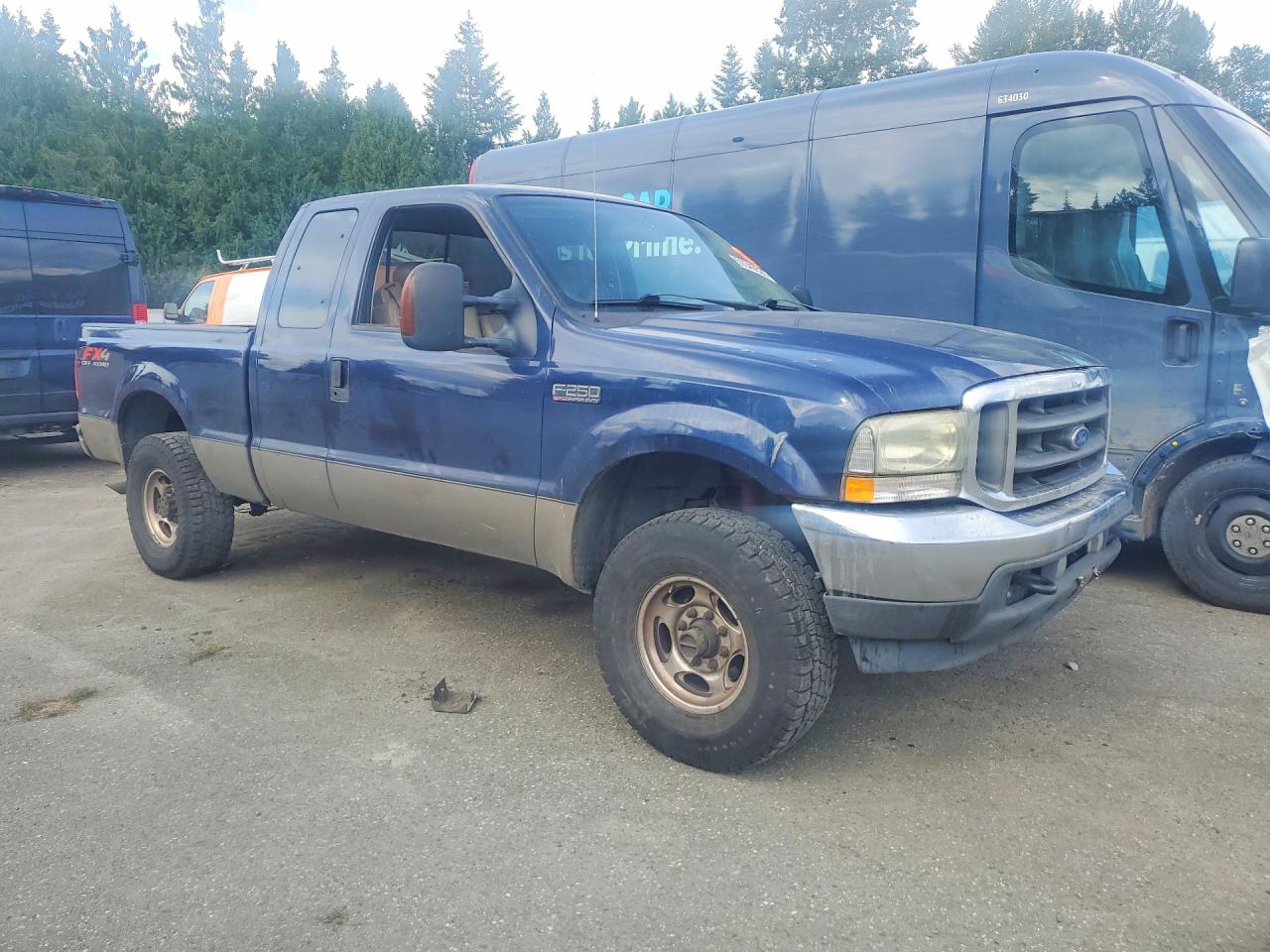 2004 Ford F250 Super Duty Blue vin: 1FTNX21L34EB53857