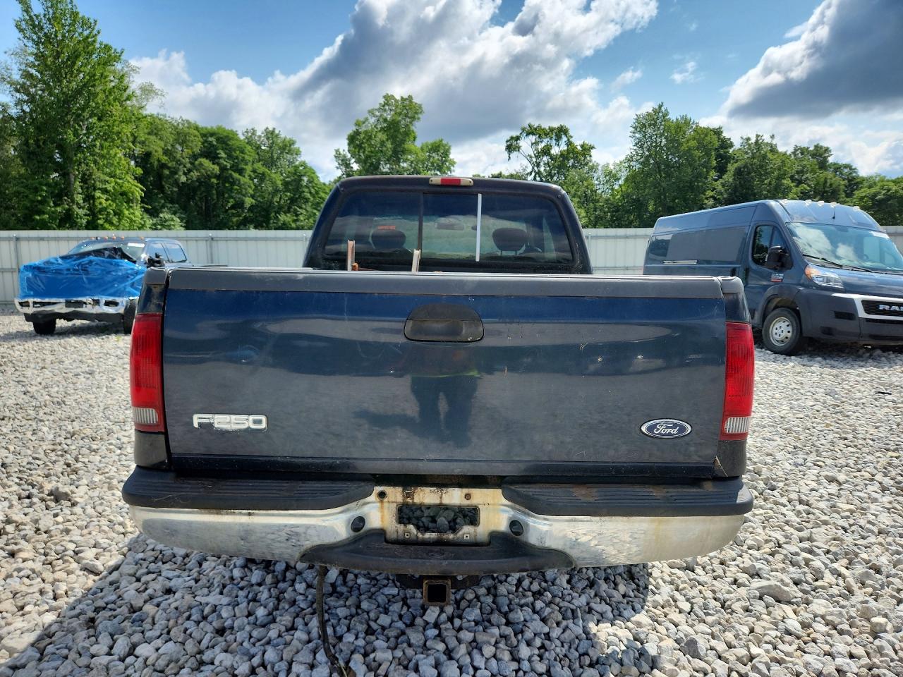 2001 Ford F250 Super Duty Black vin: 1FTNX21L41EB94221