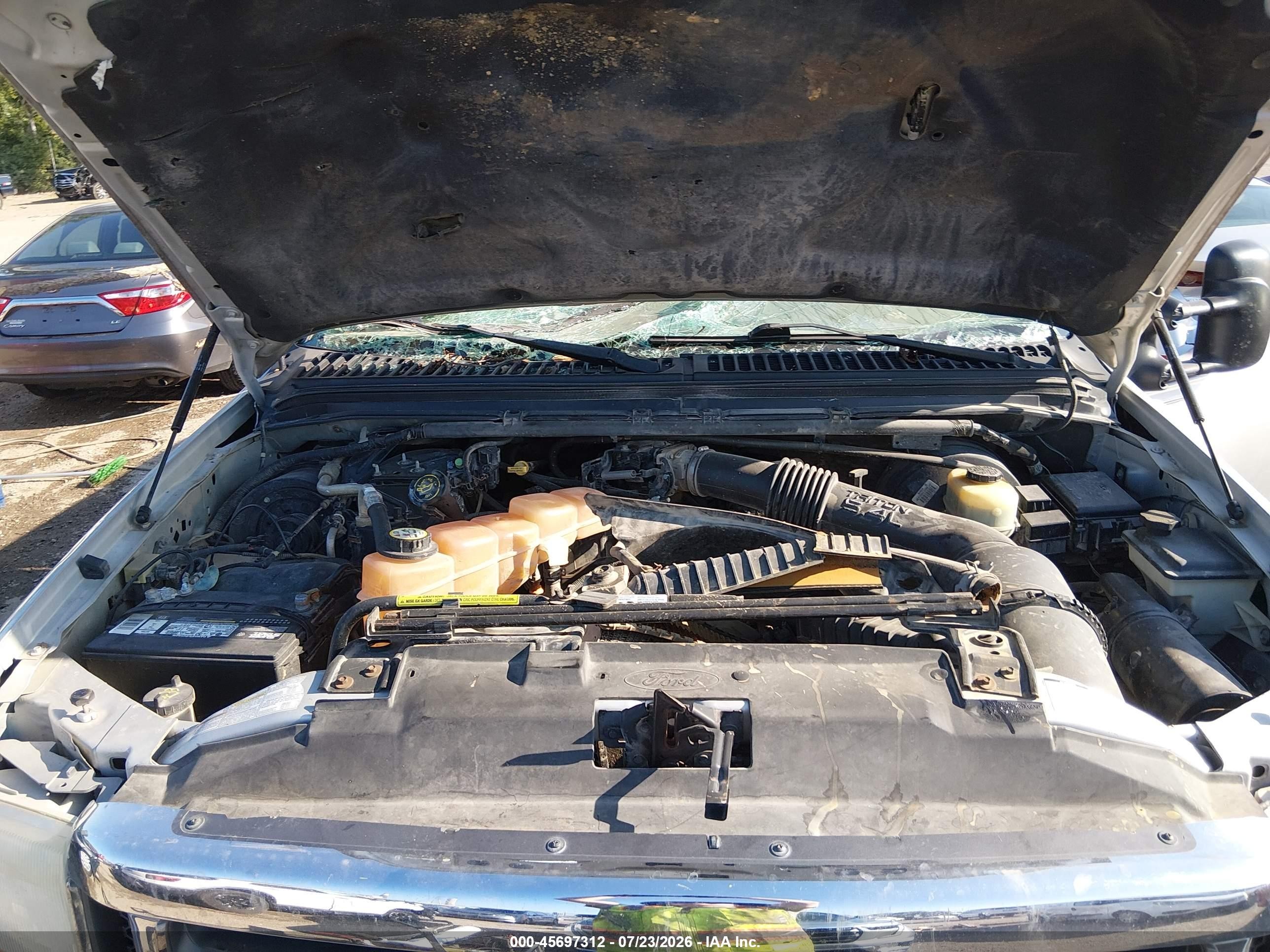 2001 Ford F-250 Lariat/xl/xlt Silver vin: 1FTNX21L41EC52005