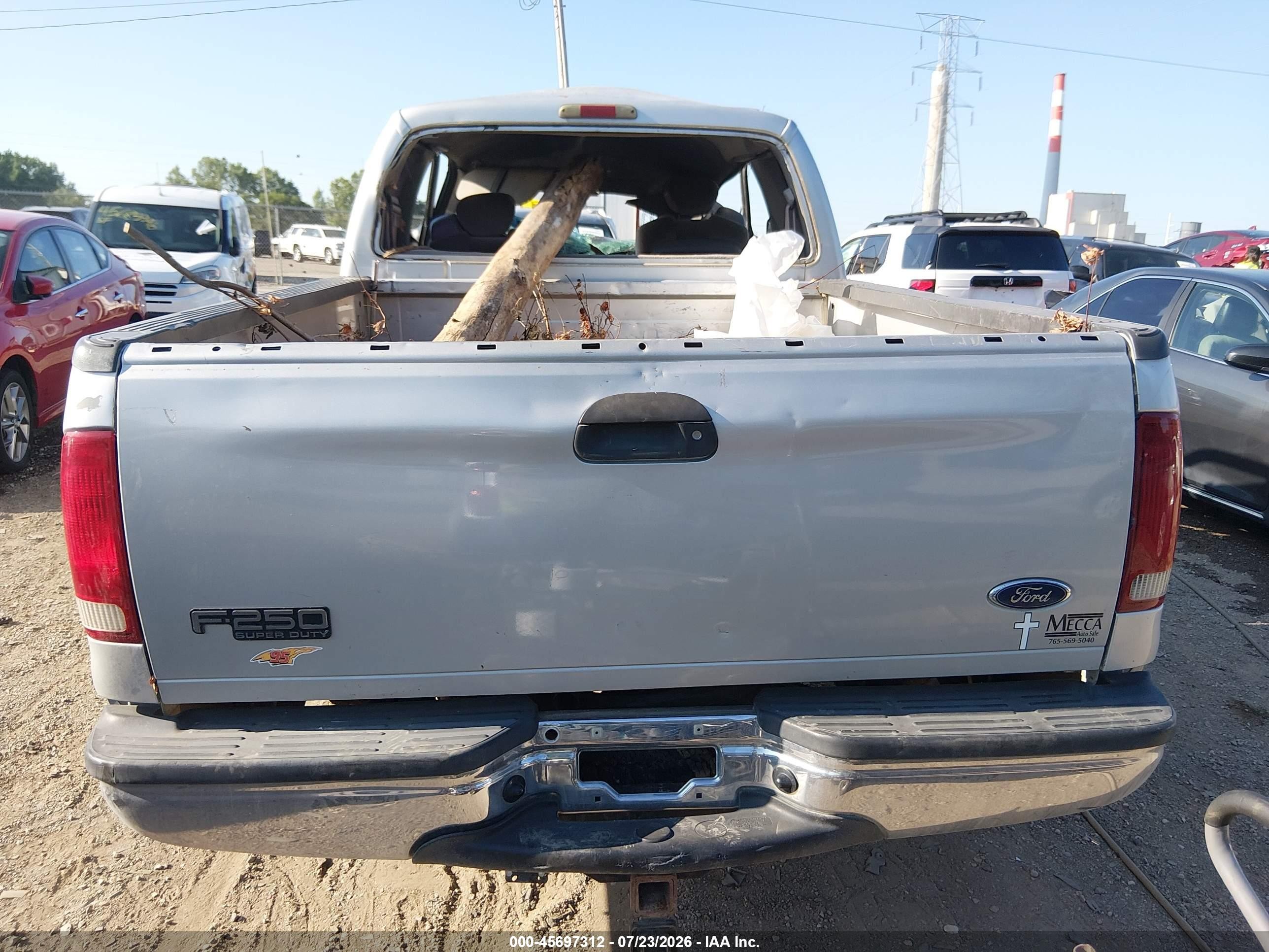 2001 Ford F-250 Lariat/xl/xlt Silver vin: 1FTNX21L41EC52005
