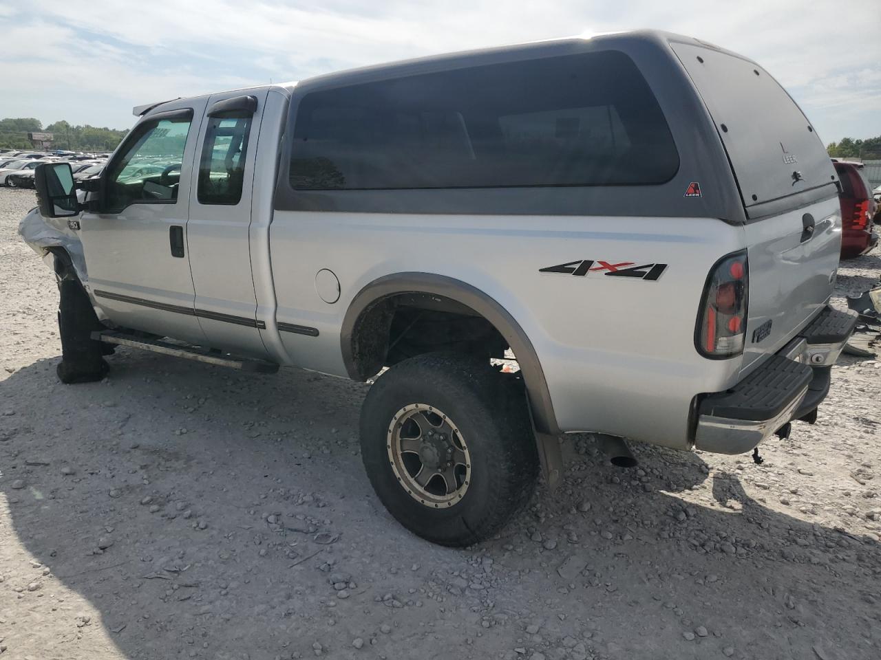 1999 Ford F250 Super Duty Silver vin: 1FTNX21L4XEC19000