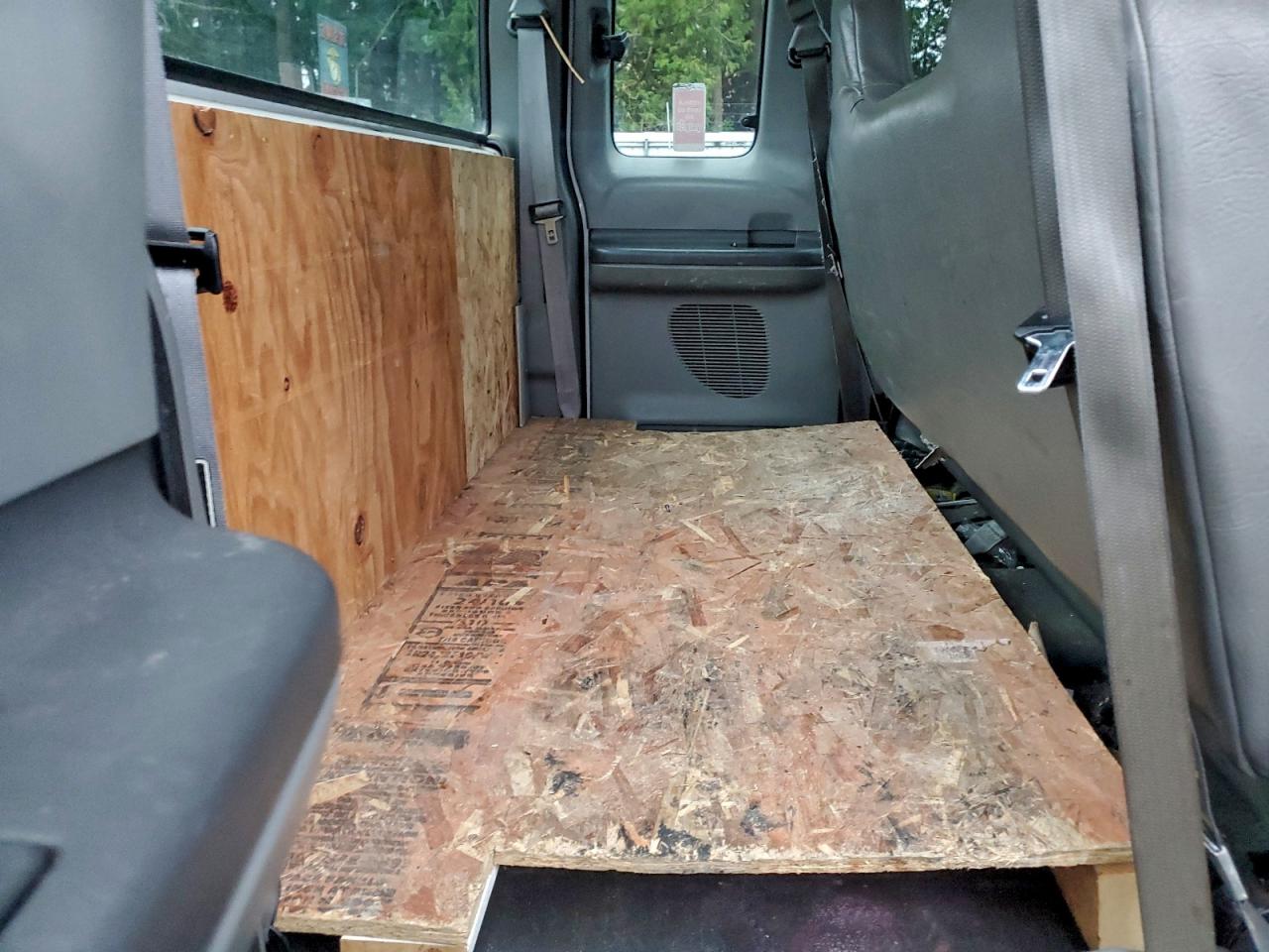 2002 Ford F250 Super Duty Белый vin: 1FTNX21L52EA73344