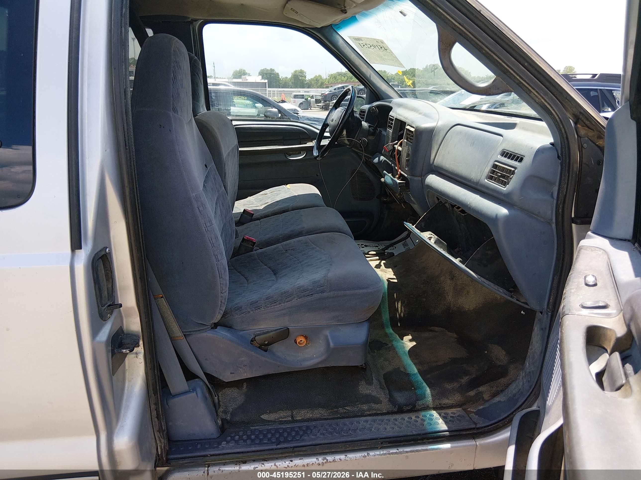 1999 Ford F-250 Lariat/xl/xlt Серебряный vin: 1FTNX21L5XEB59499