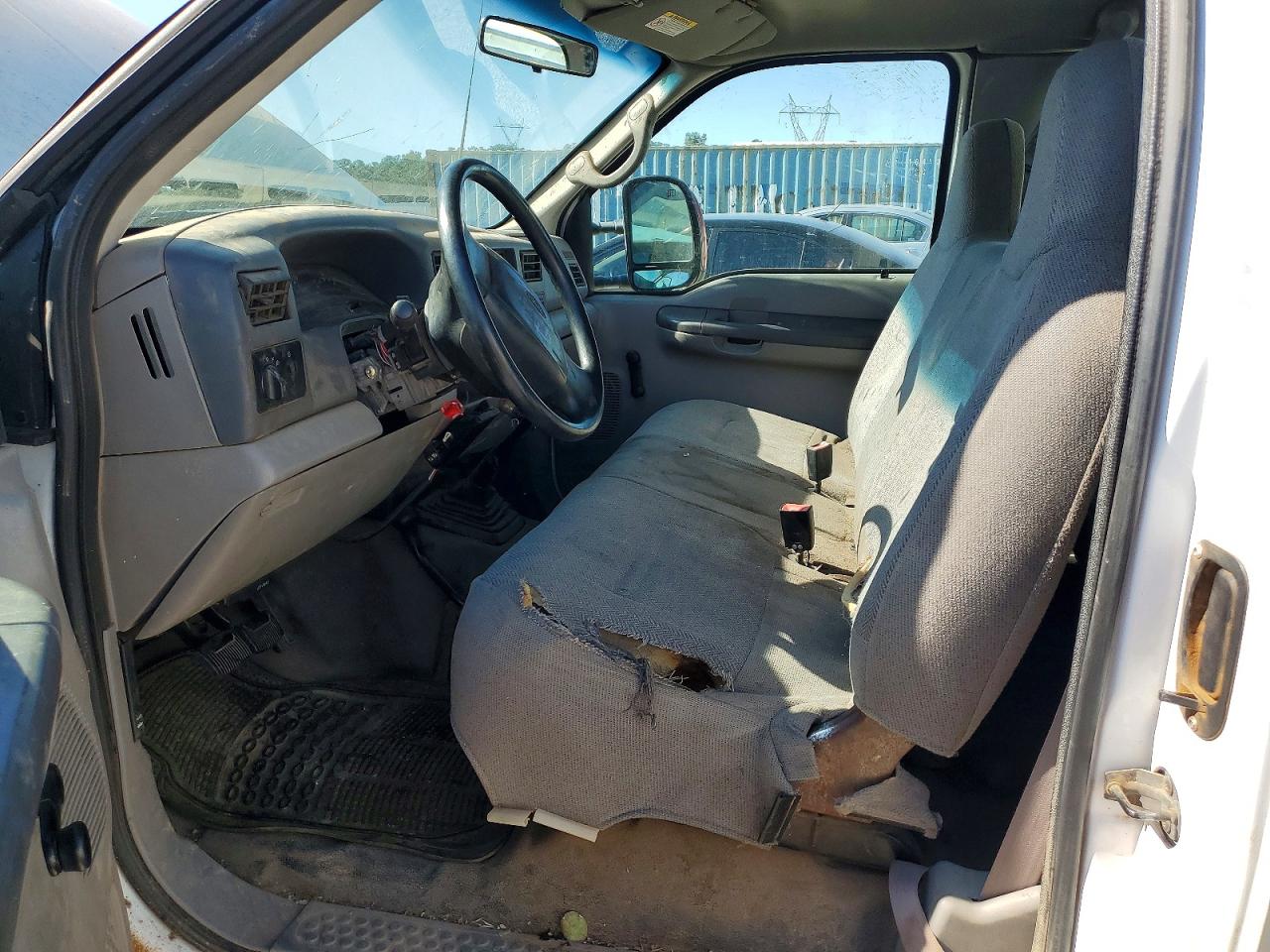 2001 Ford F250 Super Duty White vin: 1FTNX21L61EB39866