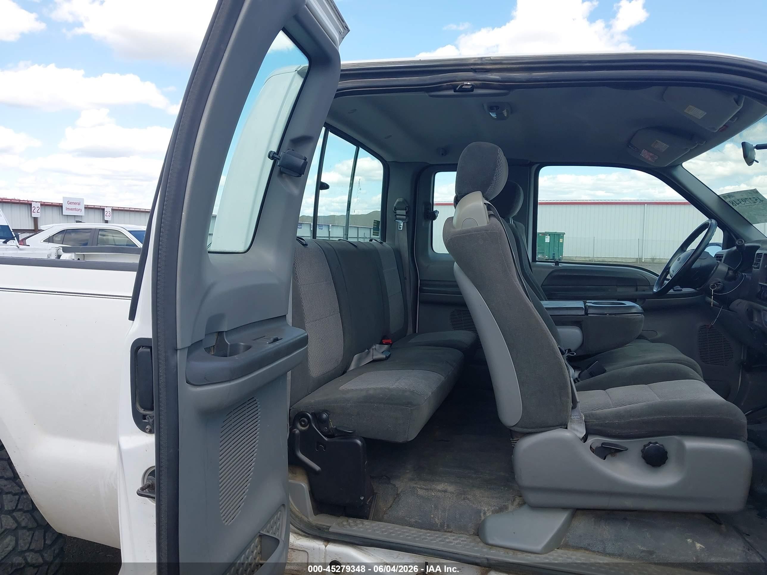2002 Ford F-250 Lariat/xl/xlt White vin: 1FTNX21L62EC16267