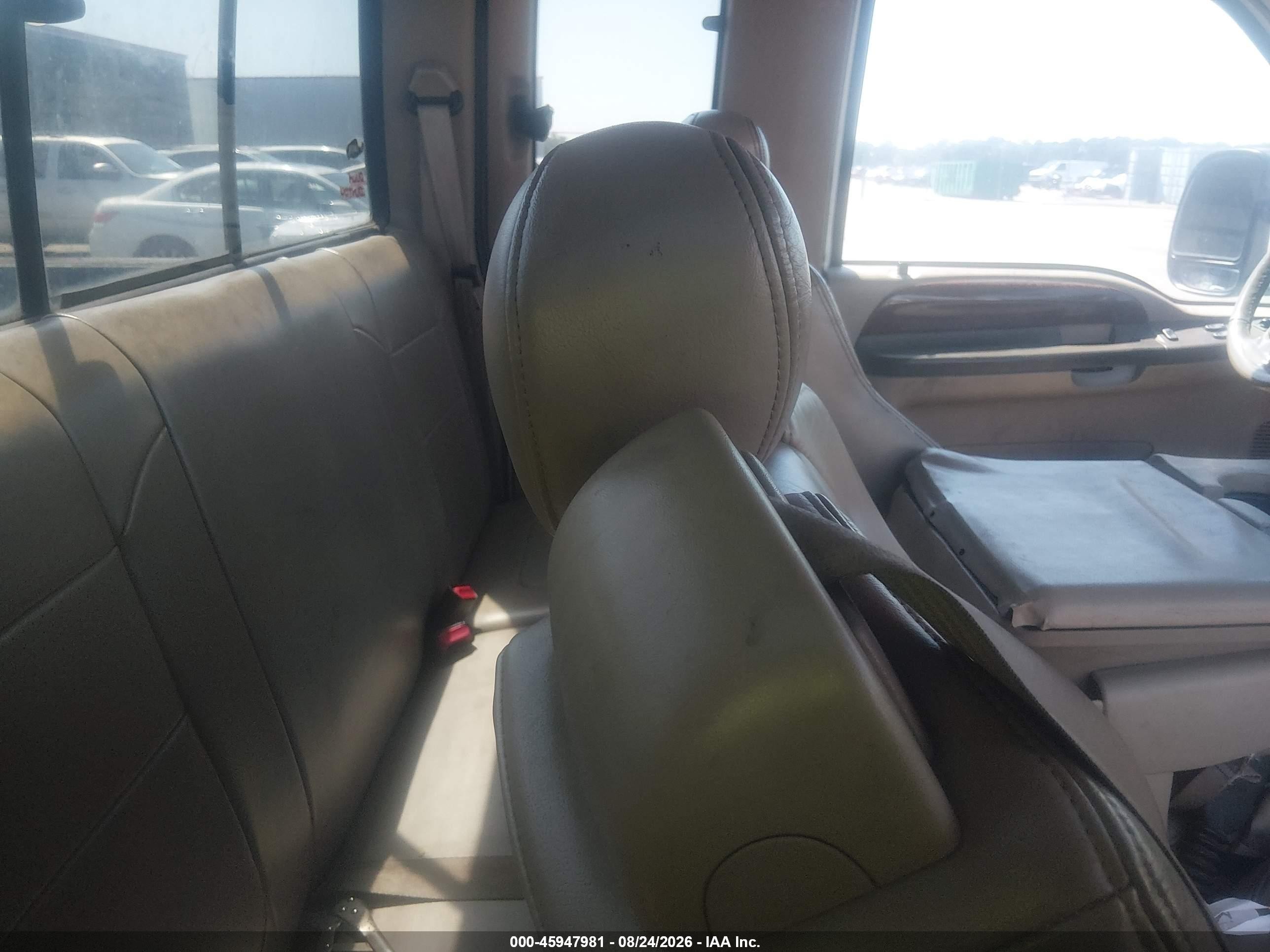 2001 Ford F-250 Lariat/xl/xlt White vin: 1FTNX21L71EB34207