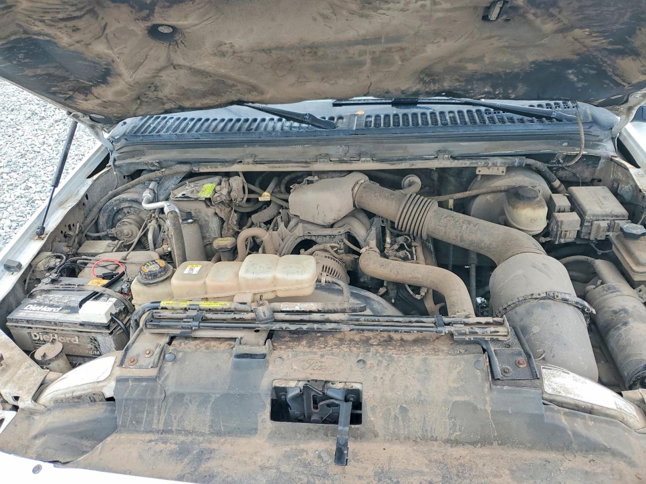 2001 Ford F250 Super Duty White vin: 1FTNX21L71EC41905