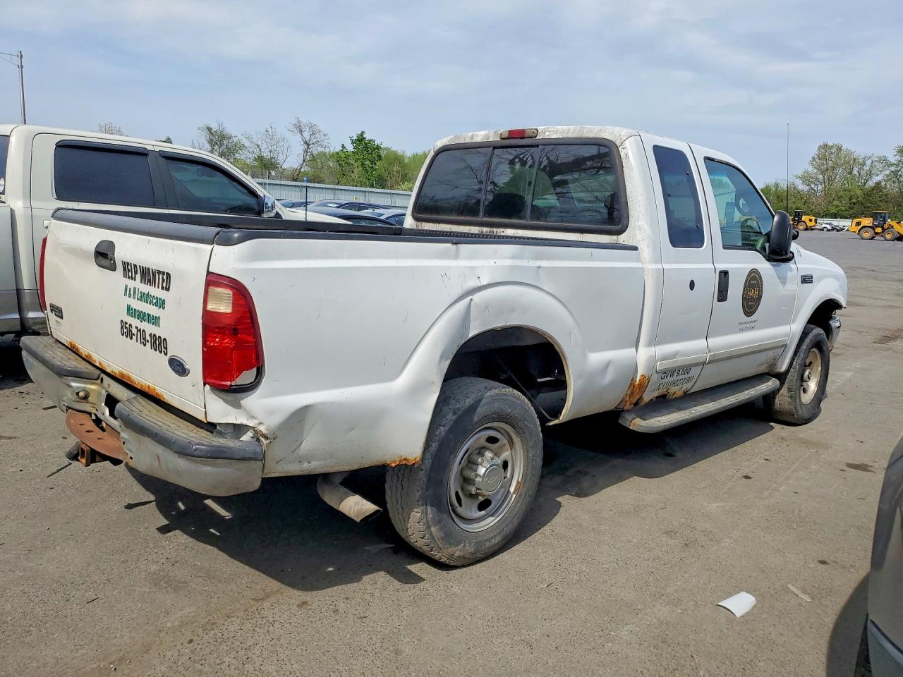 2001 Ford F250 Super Duty White vin: 1FTNX21L81EC98453