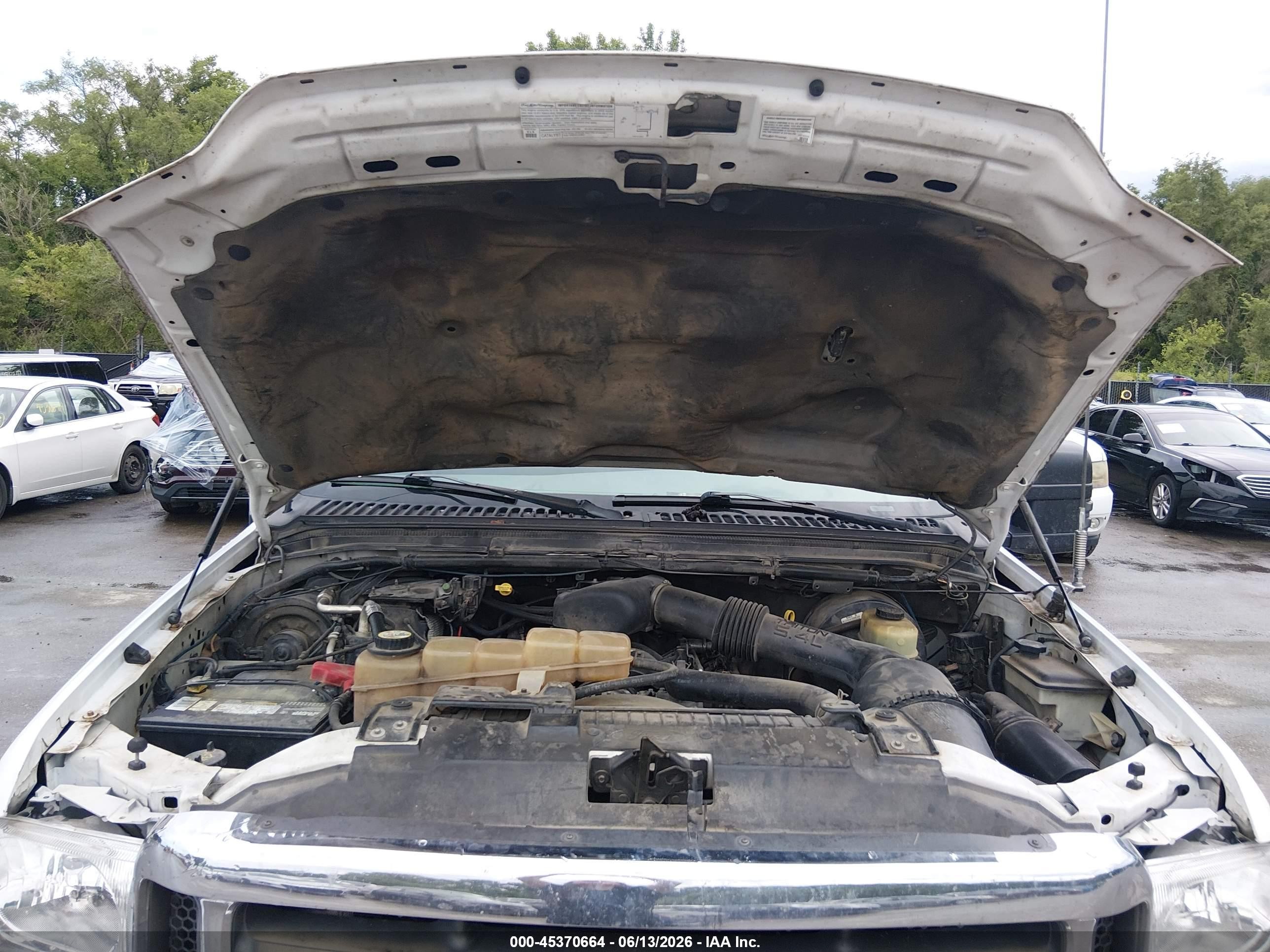 2003 Ford F-250 Lariat/xl/xlt Белый vin: 1FTNX21L83EB76257