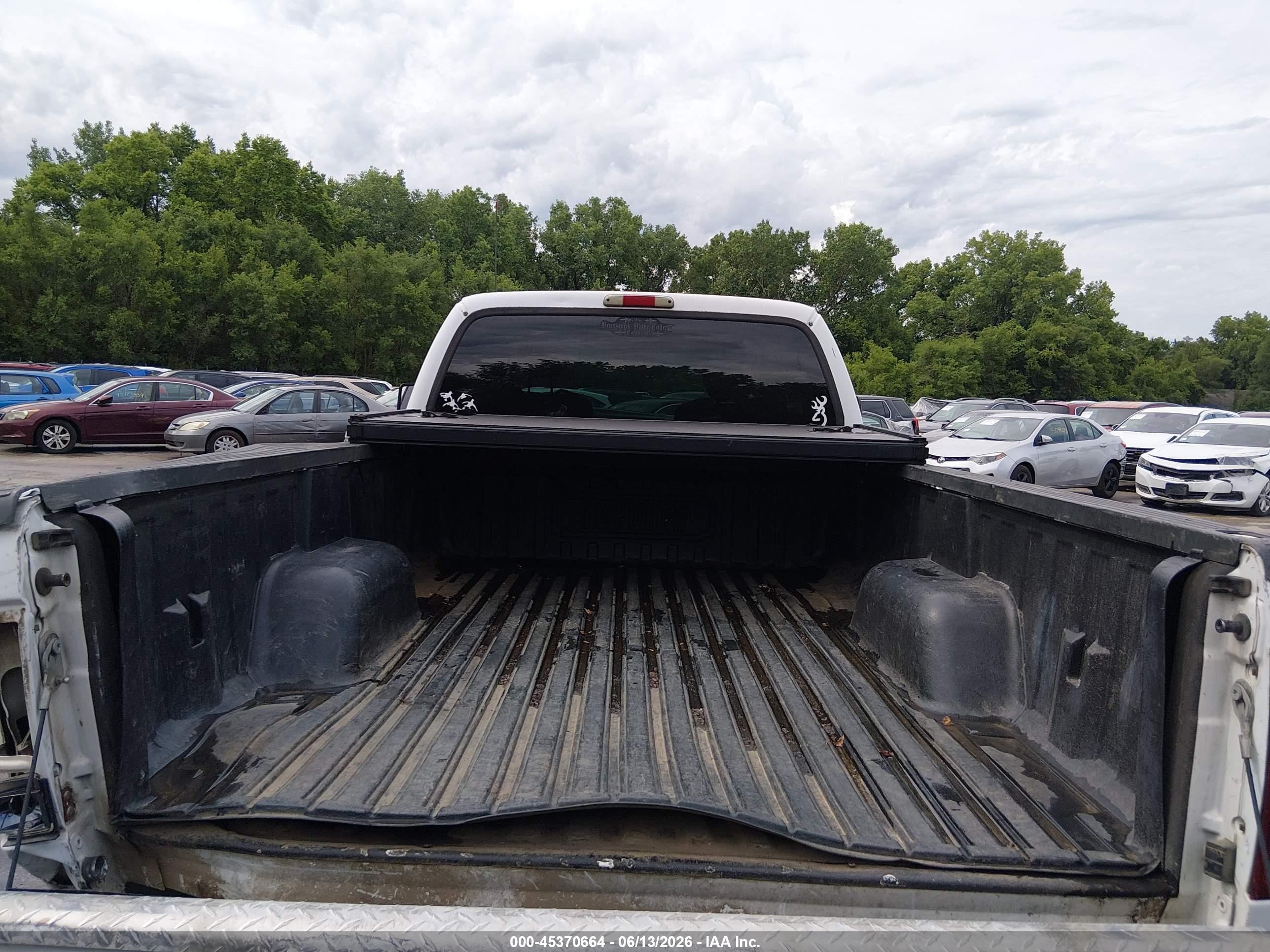 2003 Ford F-250 Lariat/xl/xlt Белый vin: 1FTNX21L83EB76257