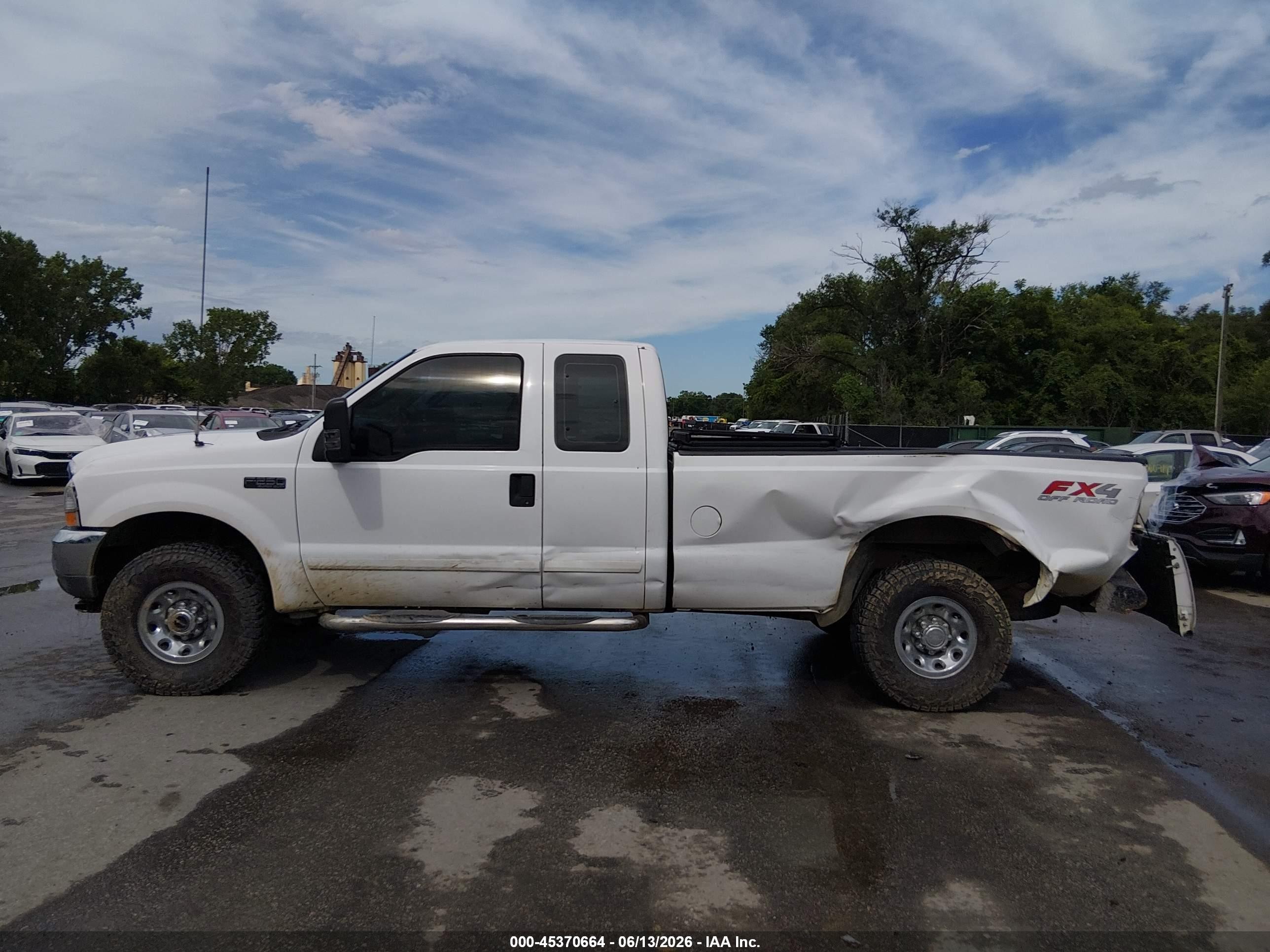 2003 Ford F-250 Lariat/xl/xlt Белый vin: 1FTNX21L83EB76257