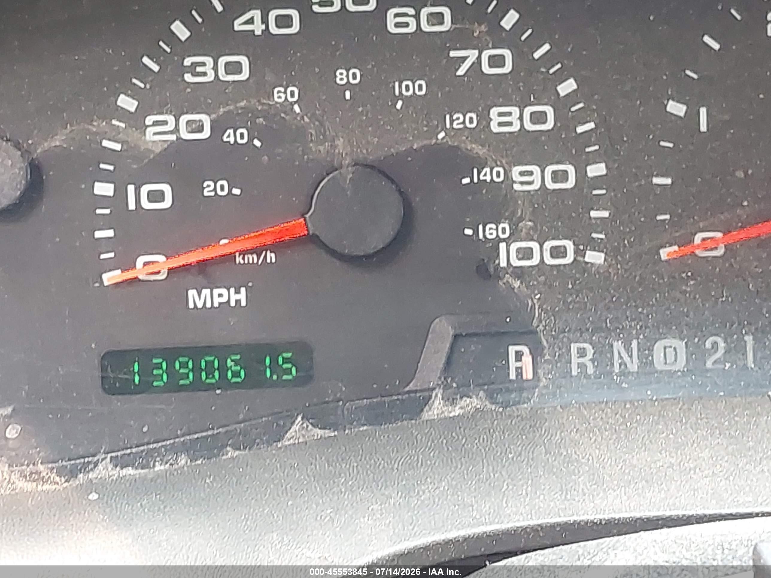 2002 Ford F-250 Lariat/xl/xlt Red vin: 1FTNX21LX2EA70178