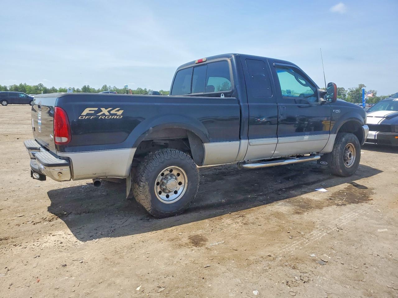 2003 Ford F250 Super Duty Black vin: 1FTNX21LX3EB55040