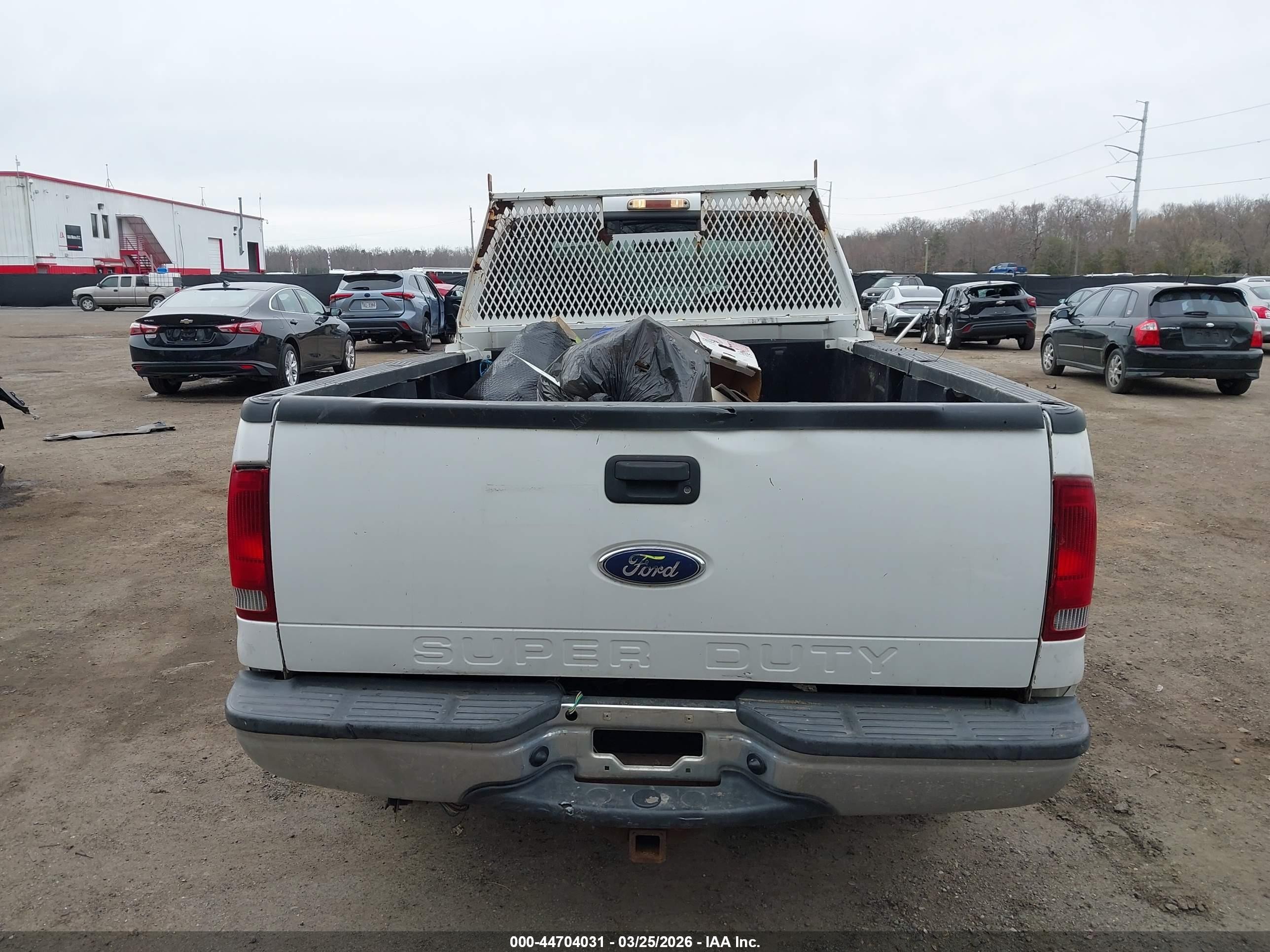 2003 Ford F-250 Lariat/xl/xlt White vin: 1FTNX21P03EC87386