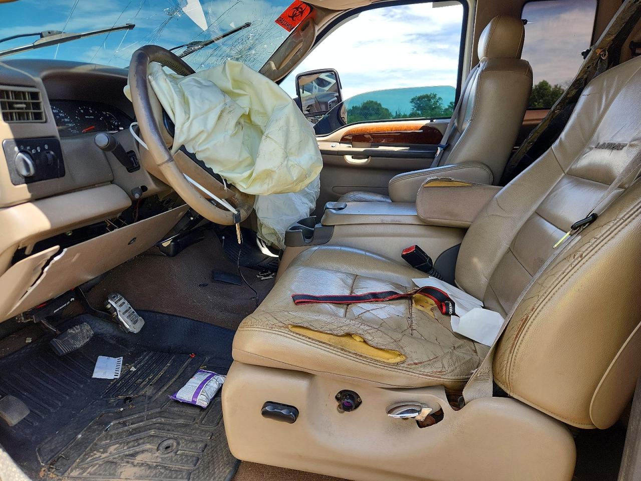 2004 Ford F250 Super Duty White vin: 1FTNX21P04EC40943