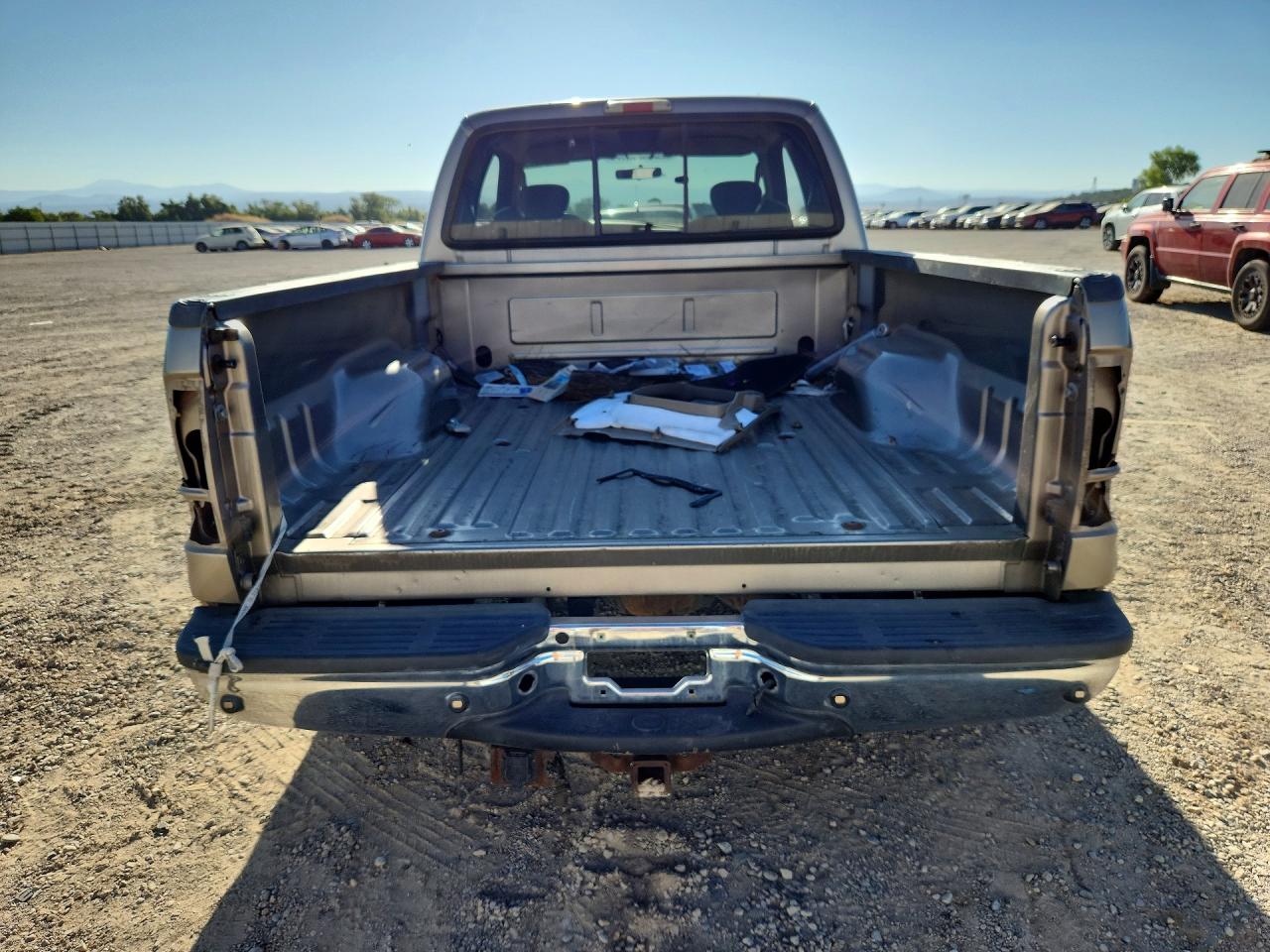 2003 Ford F250 Super Duty Beige vin: 1FTNX21P13EB60520