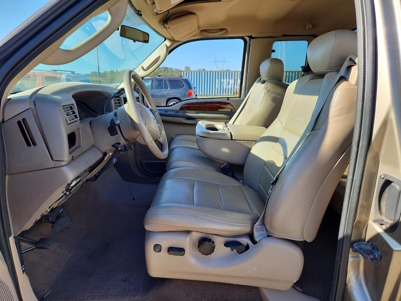 2003 Ford F250 Super Duty Beige vin: 1FTNX21P13EB60520