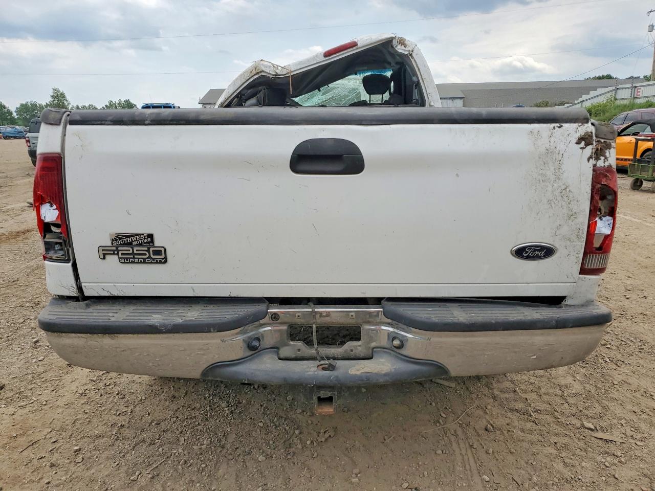 2003 Ford F250 Super Duty White vin: 1FTNX21P23EB54905