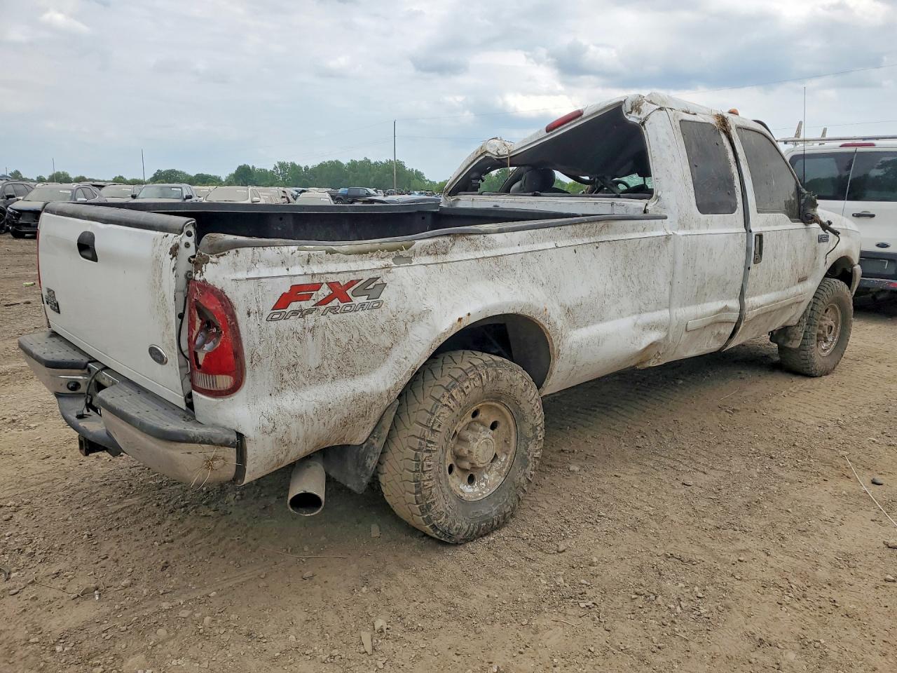 2003 Ford F250 Super Duty White vin: 1FTNX21P23EB54905