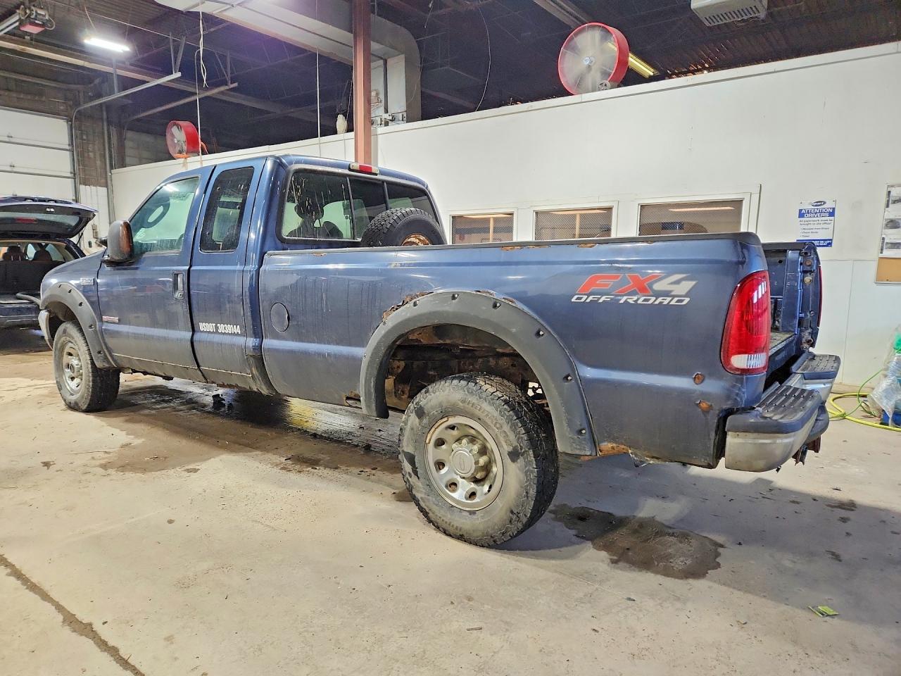 2004 Ford F250 Super Duty Blue vin: 1FTNX21P44EB49352