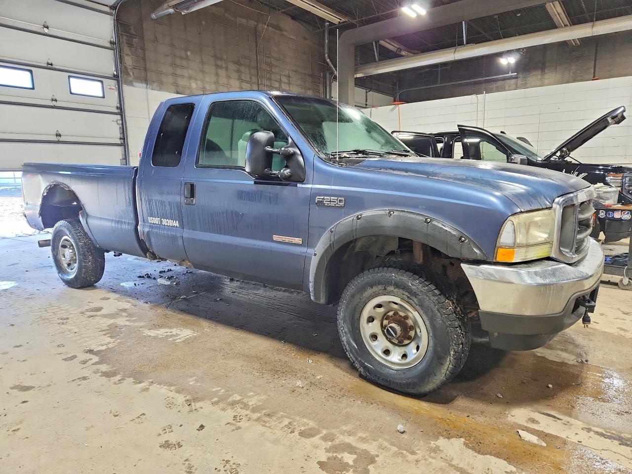 2004 Ford F250 Super Duty Blue vin: 1FTNX21P44EB49352