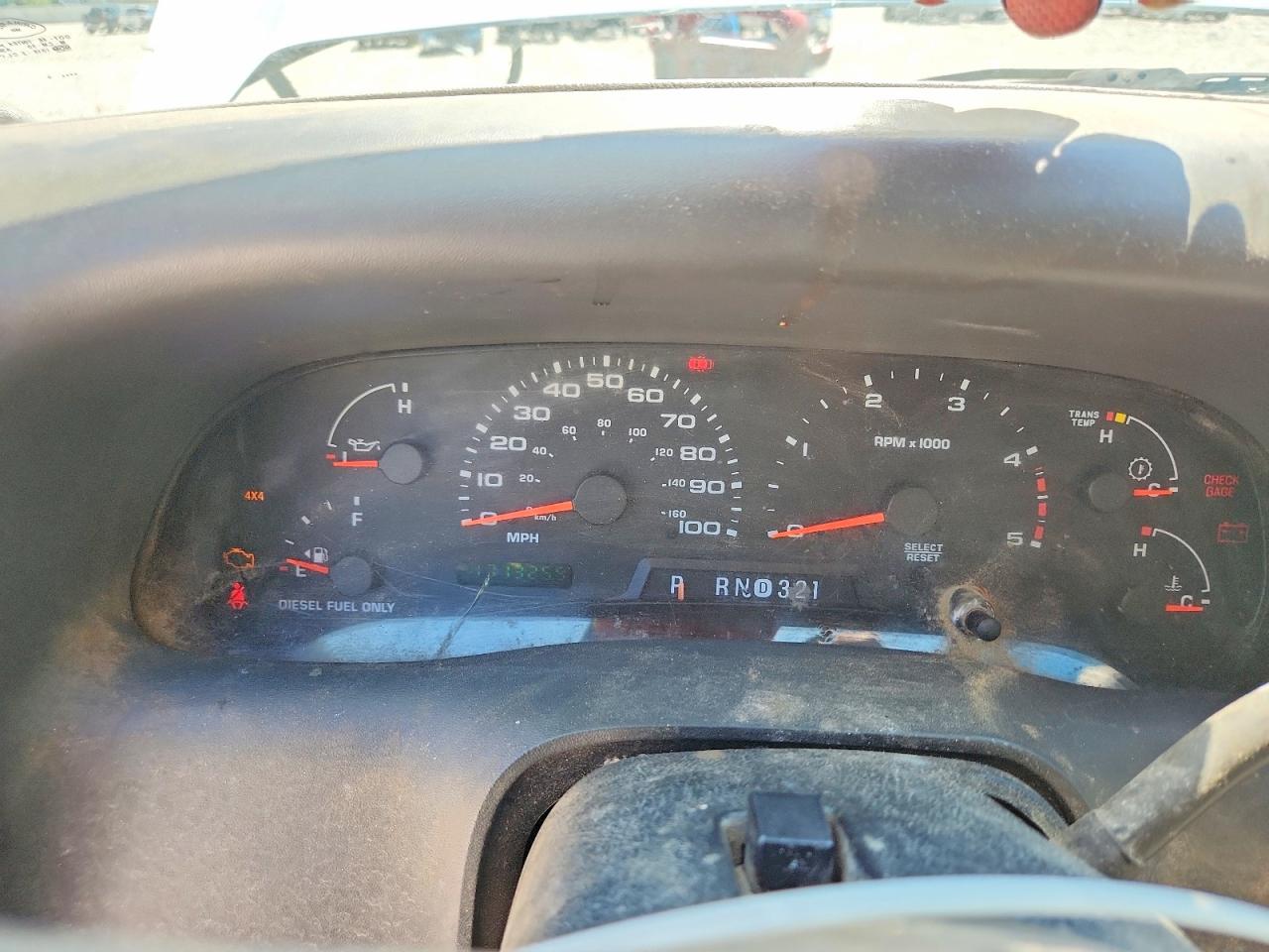 2004 Ford F250 Super Duty Белый vin: 1FTNX21P44EB84926