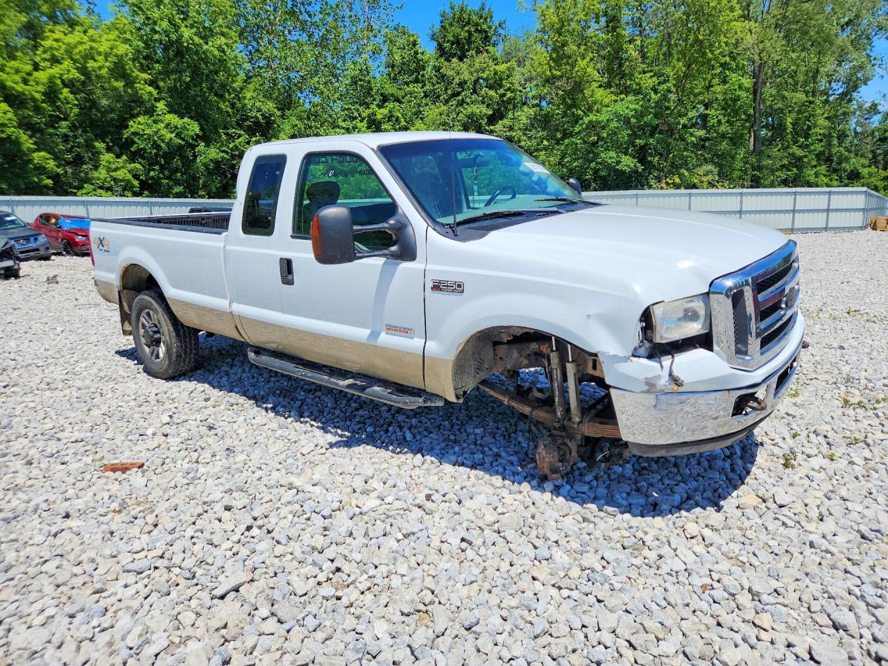 2004 Ford F250 Super Duty Белый vin: 1FTNX21P44EB84926
