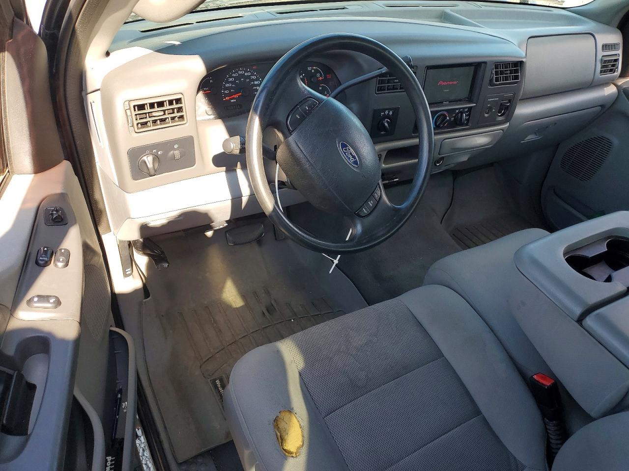 2004 Ford F250 Super Duty Gray vin: 1FTNX21P54EB85955