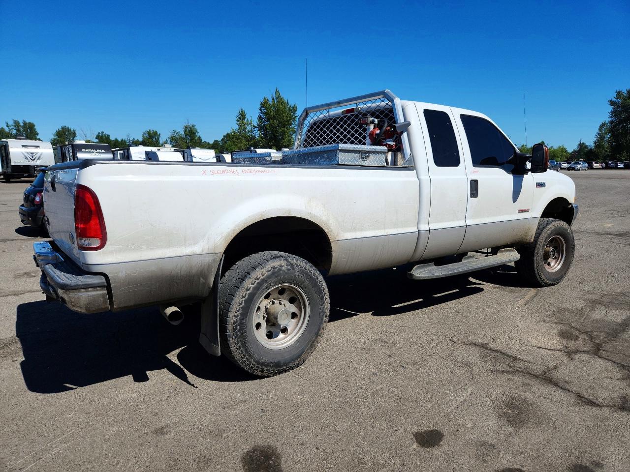 2004 Ford F250 Super Duty Two Tone vin: 1FTNX21P54EE02517
