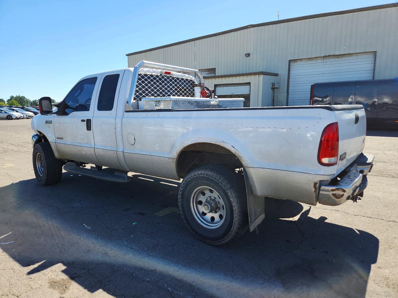 2004 Ford F250 Super Duty Two Tone vin: 1FTNX21P54EE02517