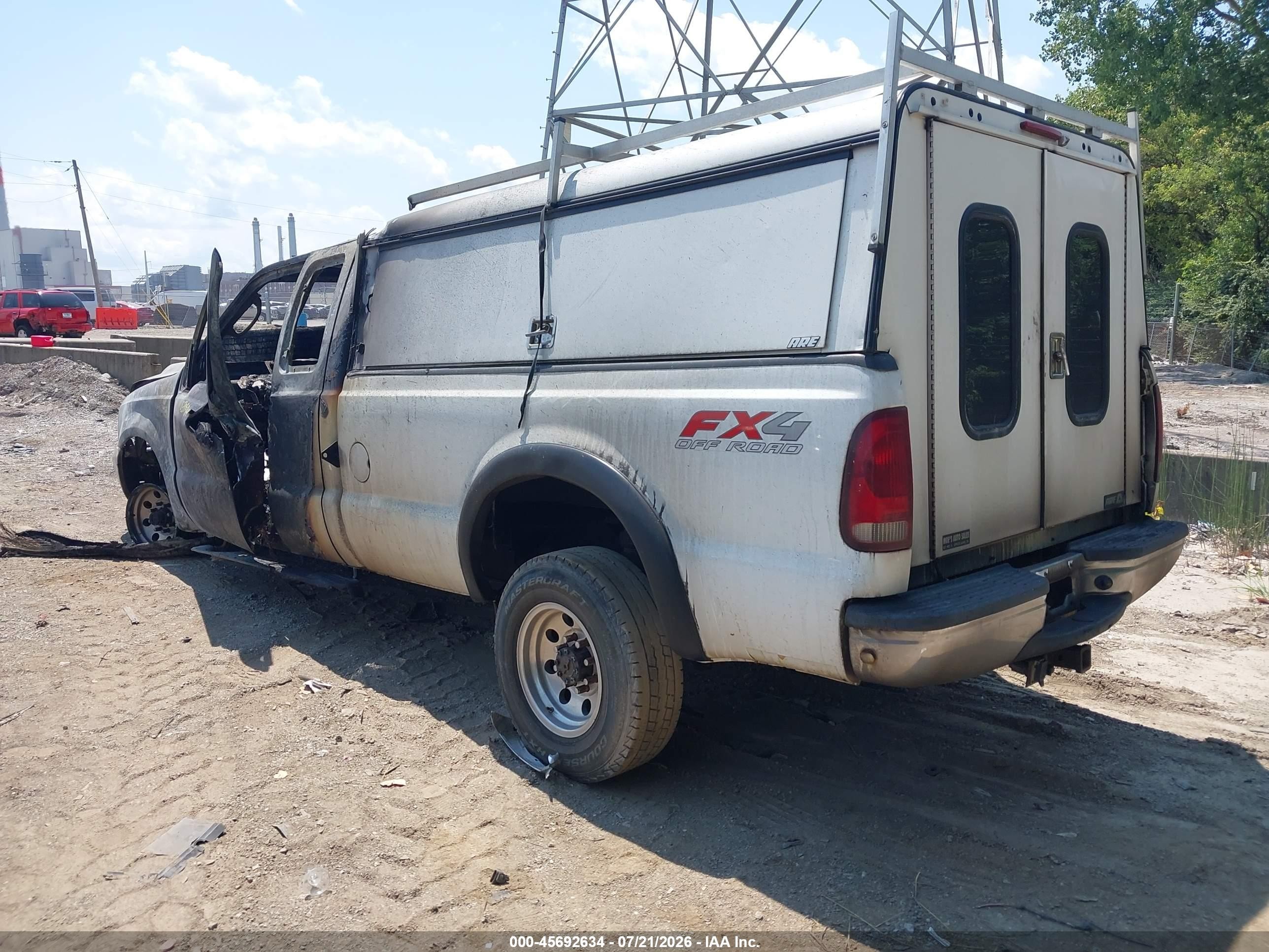 2004 Ford F-250 Lariat/xl/xlt White vin: 1FTNX21P74EC01279