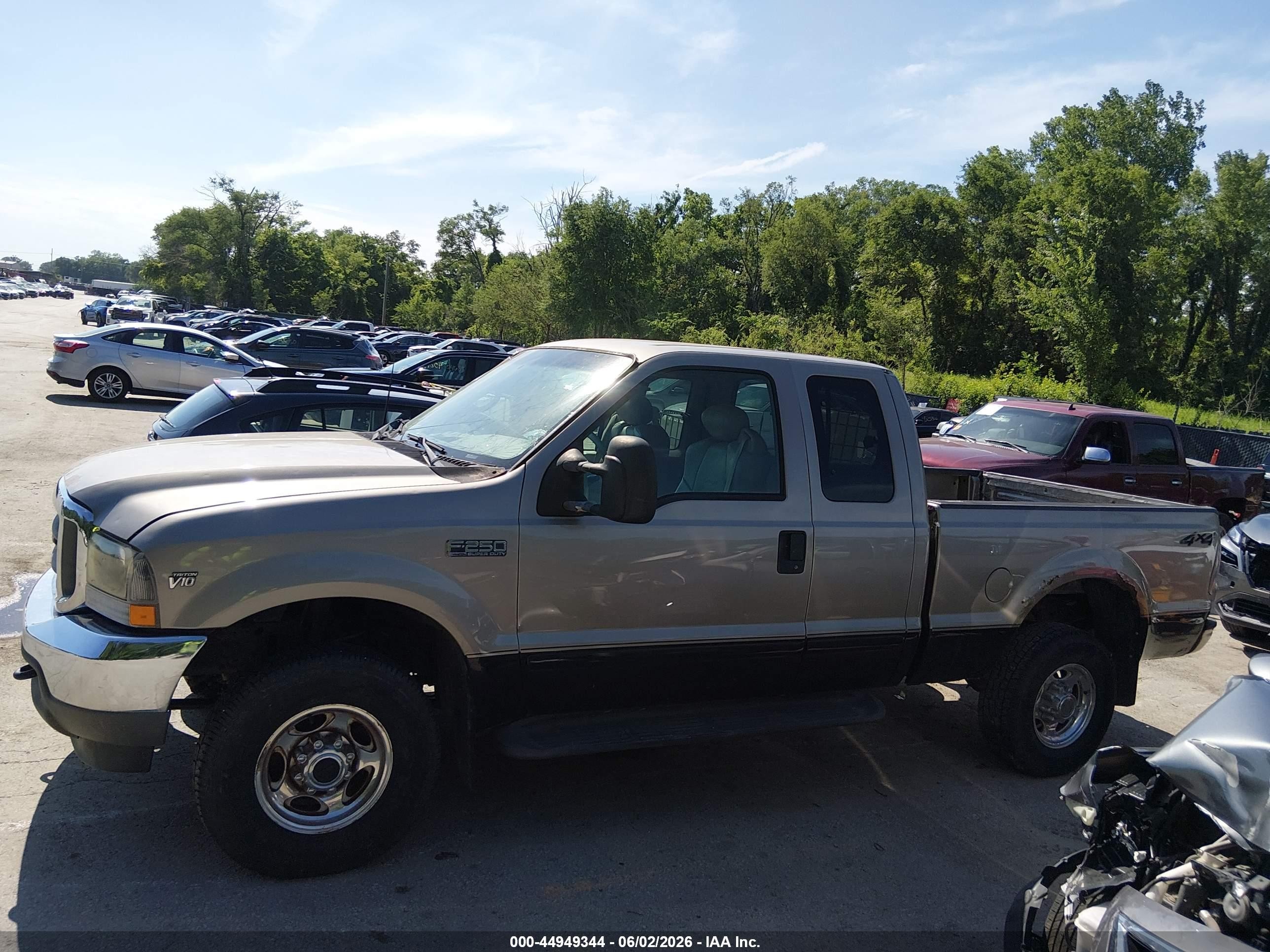 2002 Ford F-250 Lariat/xl/xlt Beige vin: 1FTNX21S02EA21935