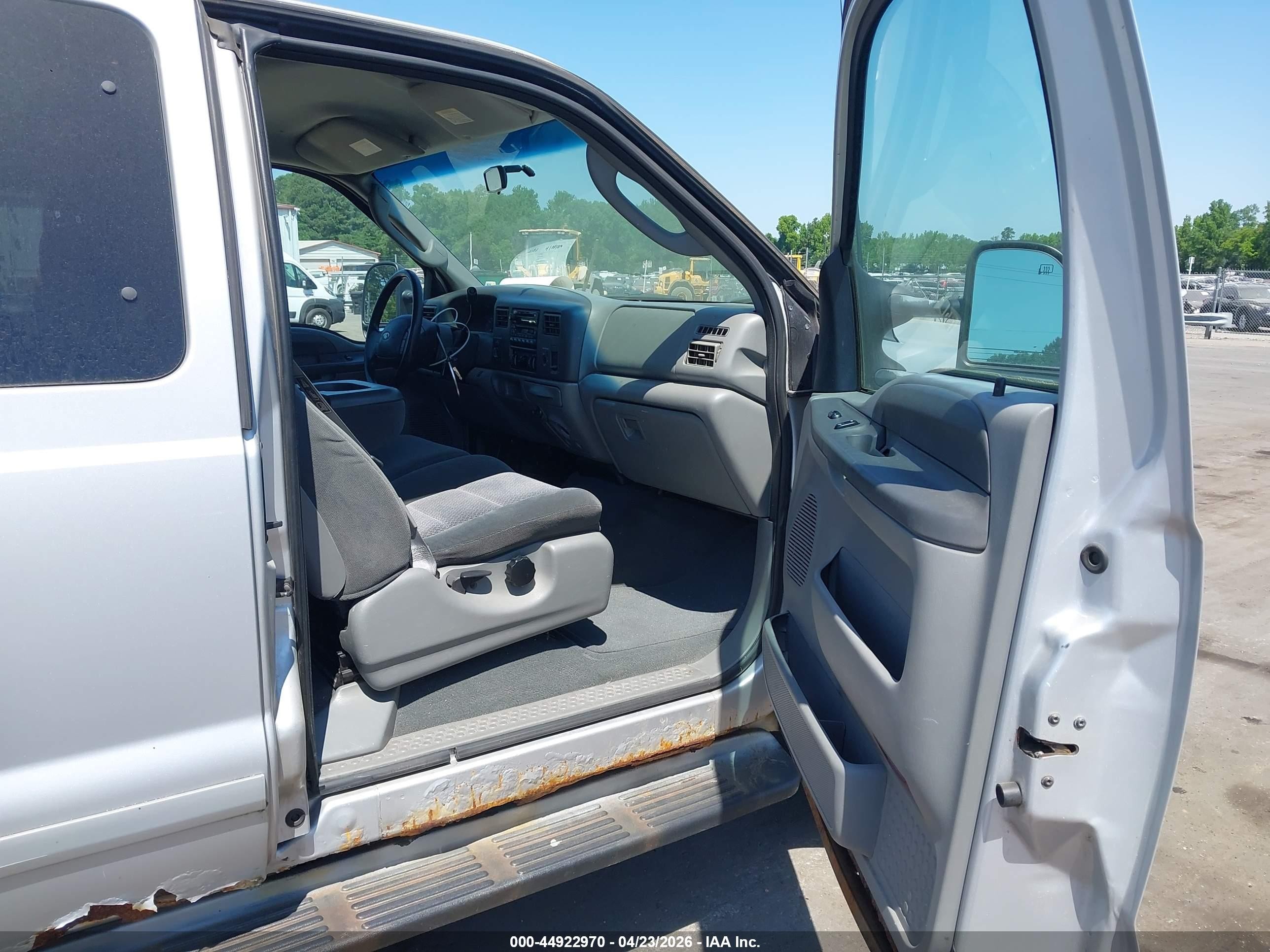 2003 Ford F-250 Lariat/xl/xlt Silver vin: 1FTNX21S13EB47254