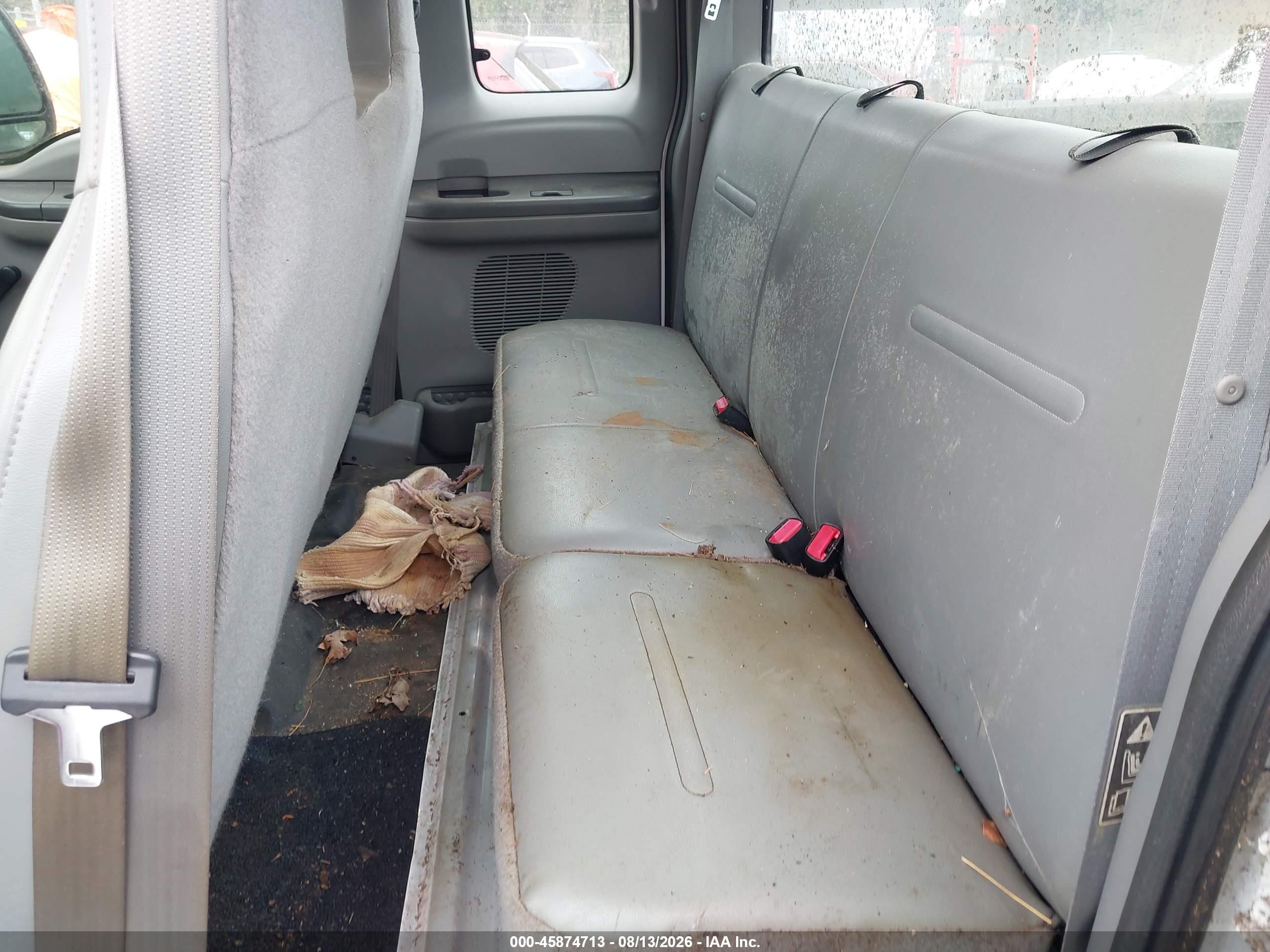 2003 Ford F-250 Lariat/xl/xlt White vin: 1FTNX21S23EB28132