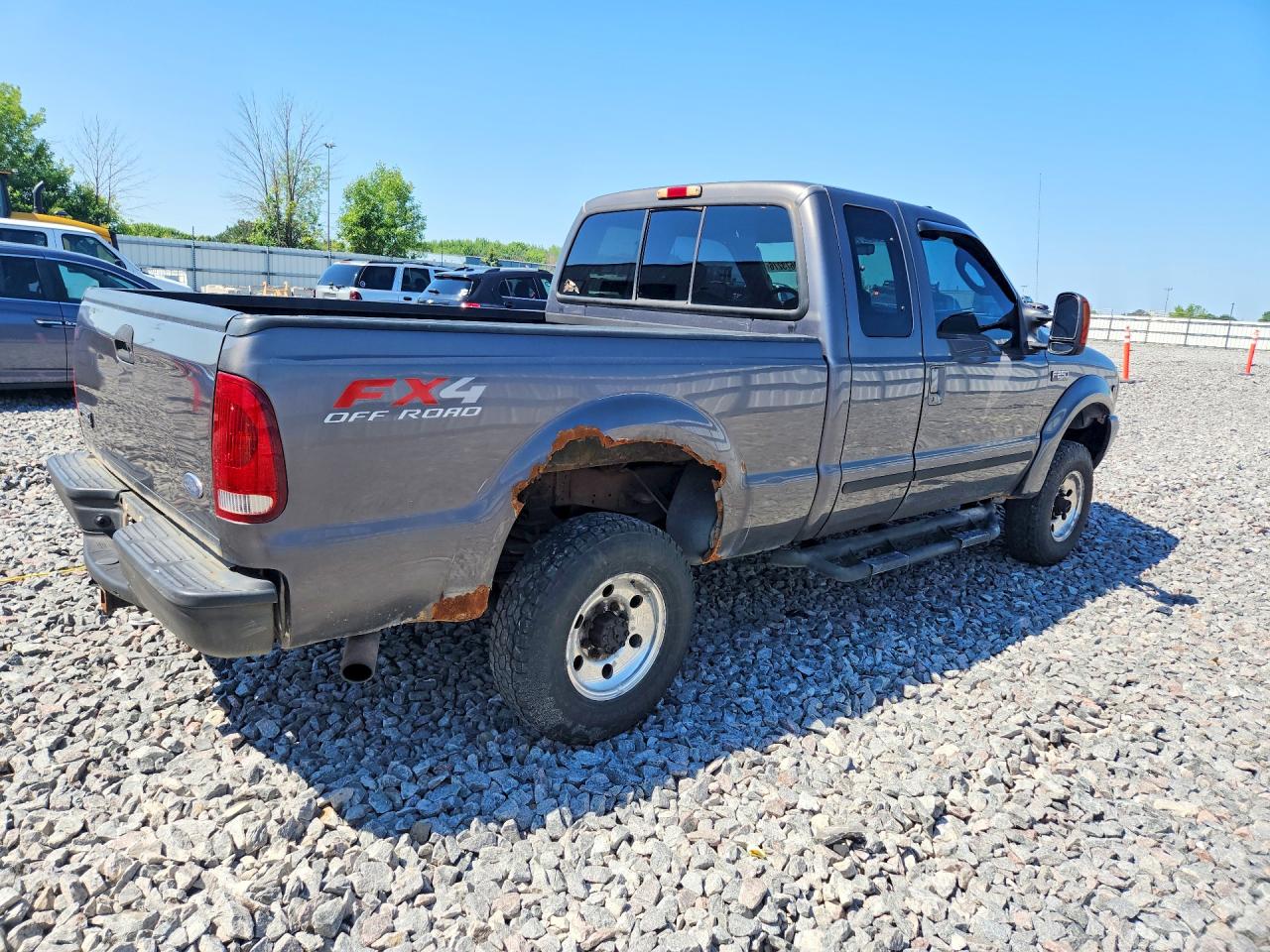 2004 Ford F250 Super Duty Gray vin: 1FTNX21S24EB15155