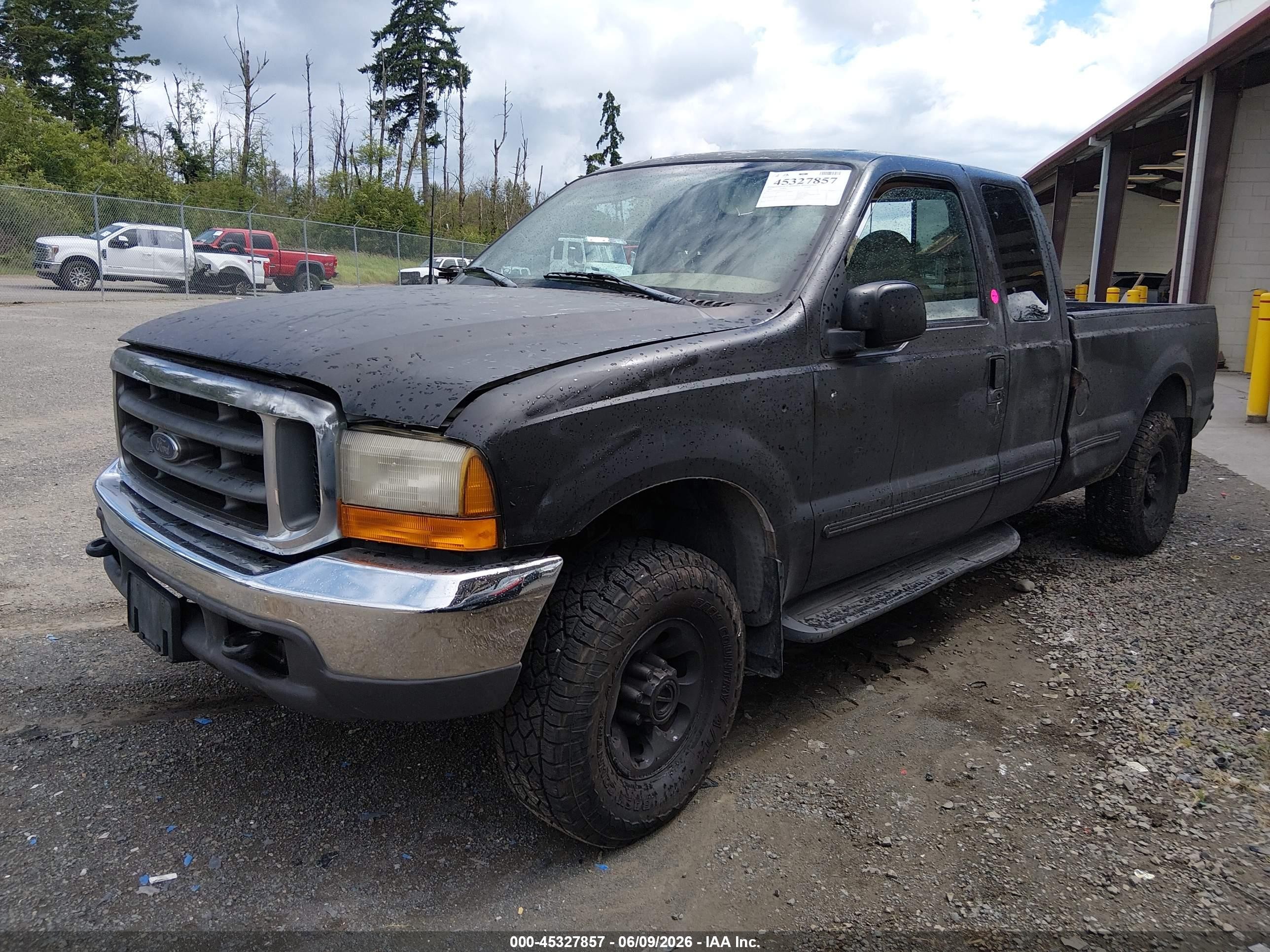 1999 Ford F-250   Black vin: 1FTNX21S4XEB53362