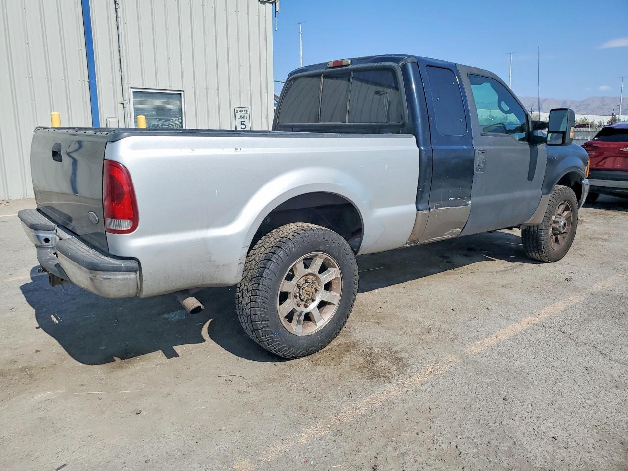 2001 Ford F250 Super Duty Gray vin: 1FTNX21S71EB89277
