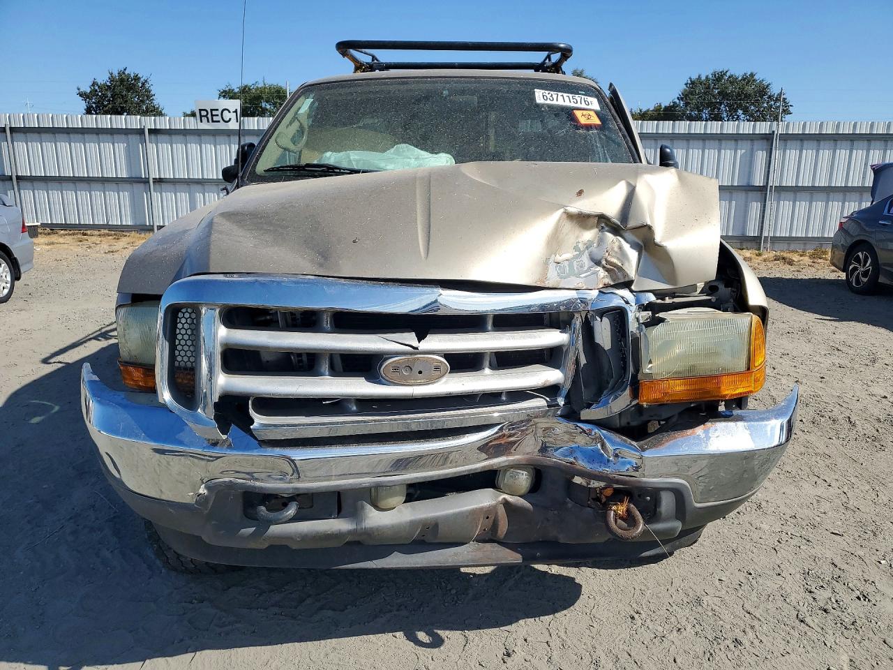 2001 Ford F250 Super Duty Tan vin: 1FTNX21S91ED61356