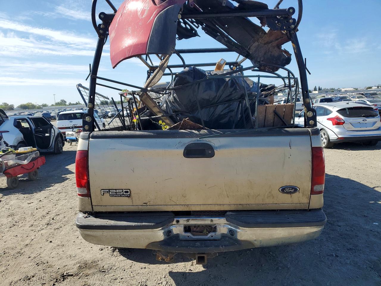 2001 Ford F250 Super Duty Tan vin: 1FTNX21S91ED61356