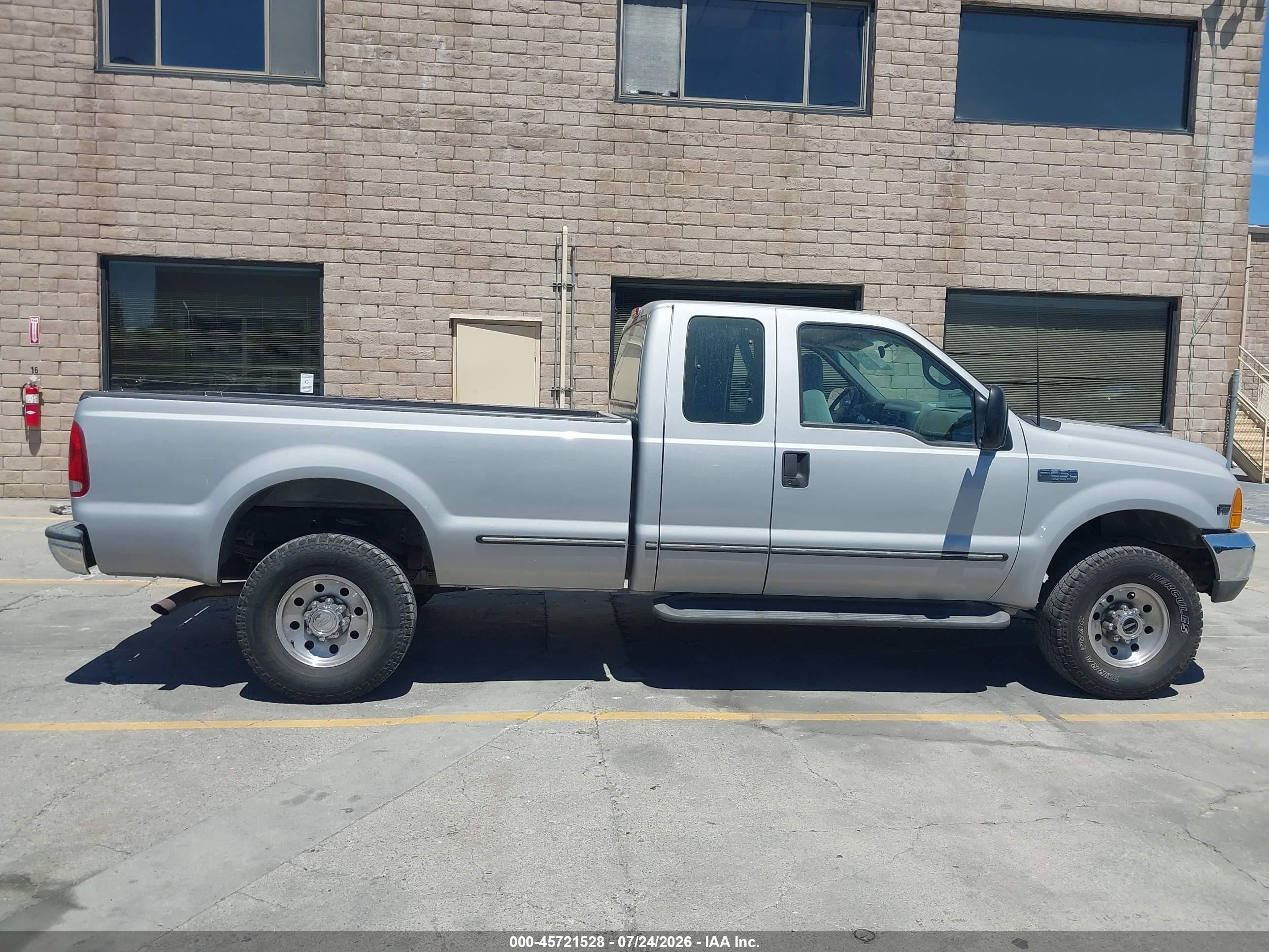 1999 Ford F-250 Lariat/xl/xlt Silver vin: 1FTNX21S9XED03319