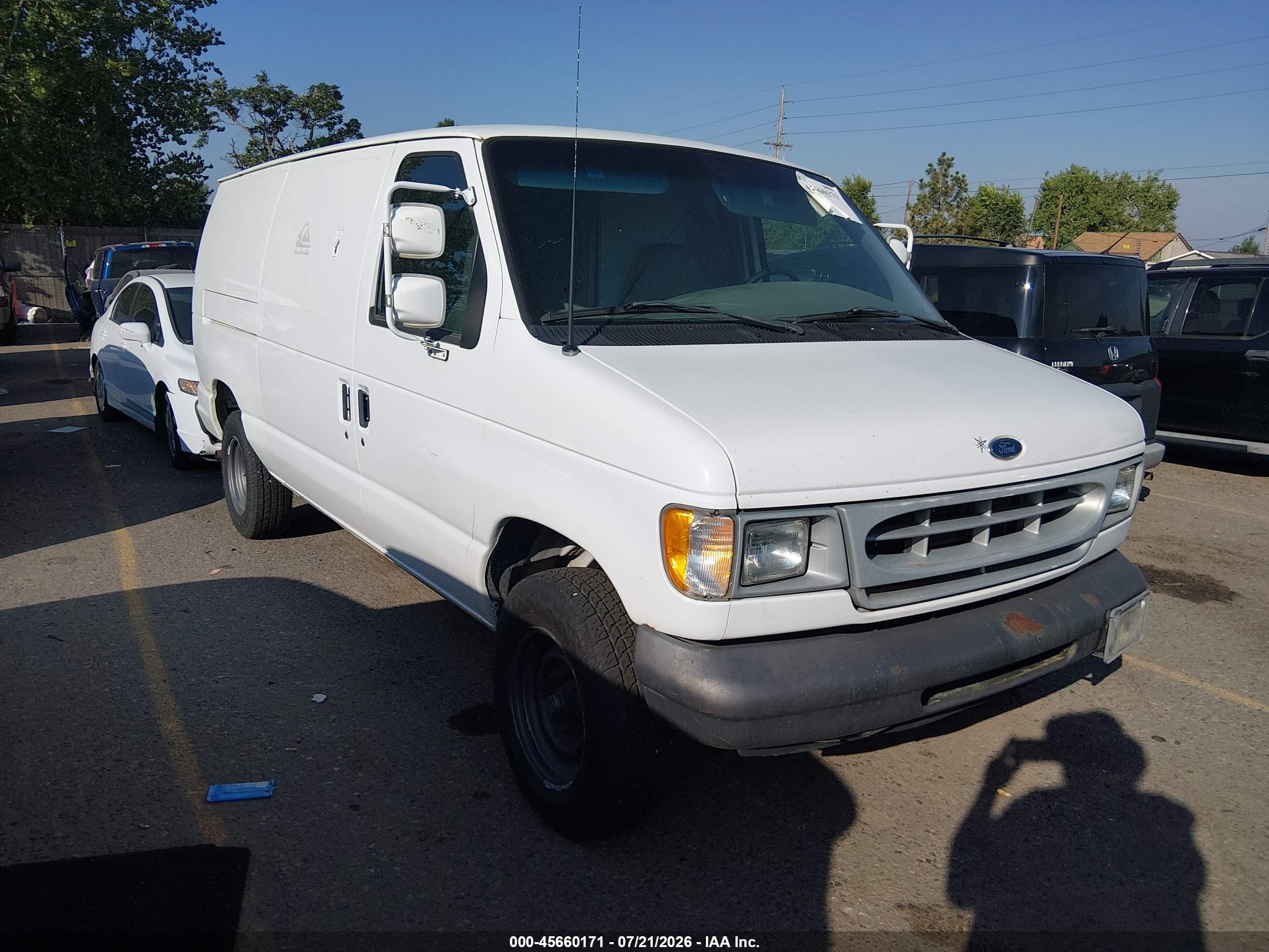 2000 Ford E-250 Commercial White vin: 1FTPE2427YHB17840